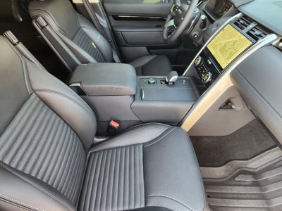 2024 Land Rover Discovery S