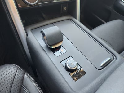 2024 Land Rover Discovery S