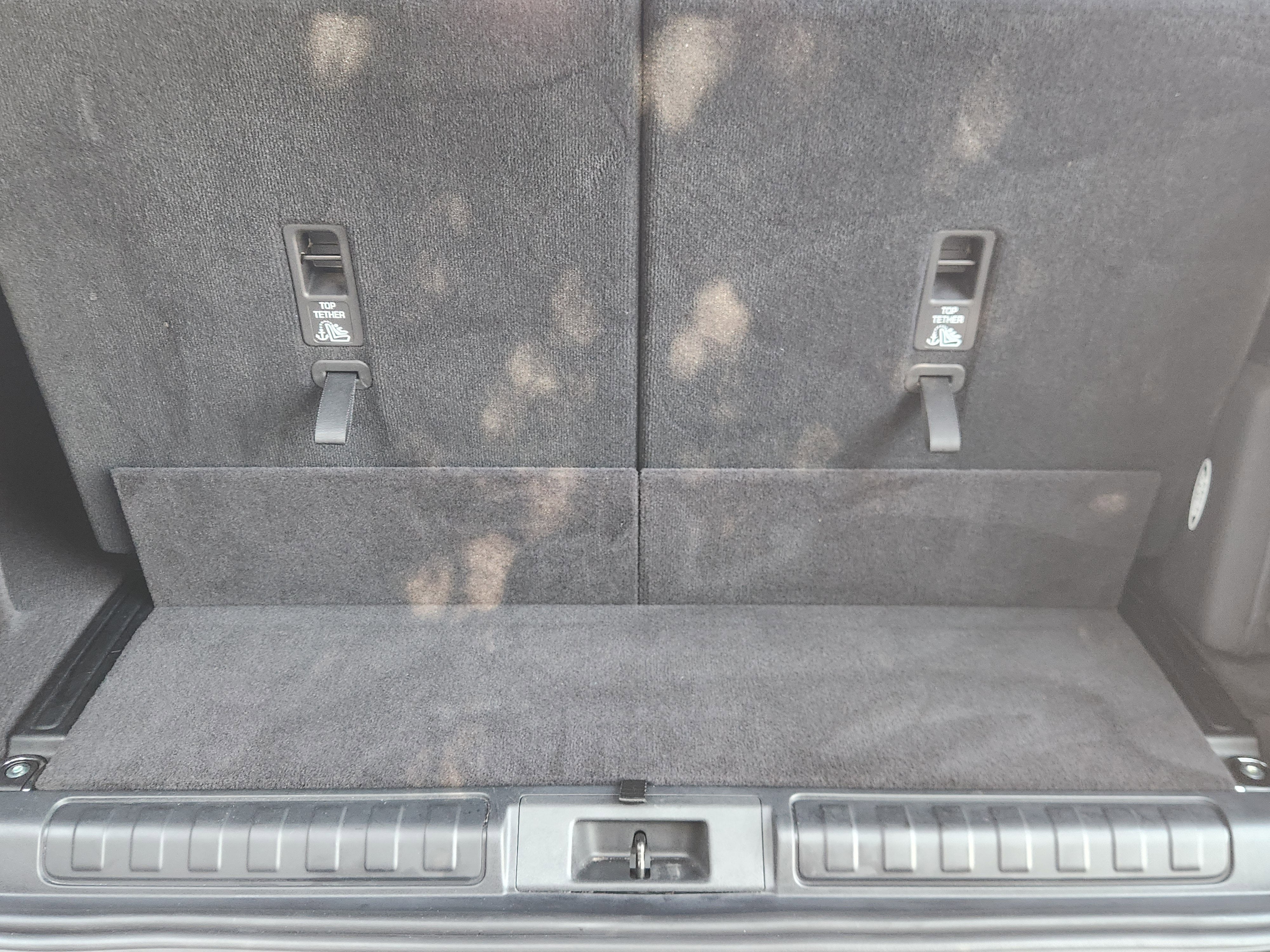 2024 Land Rover Discovery S