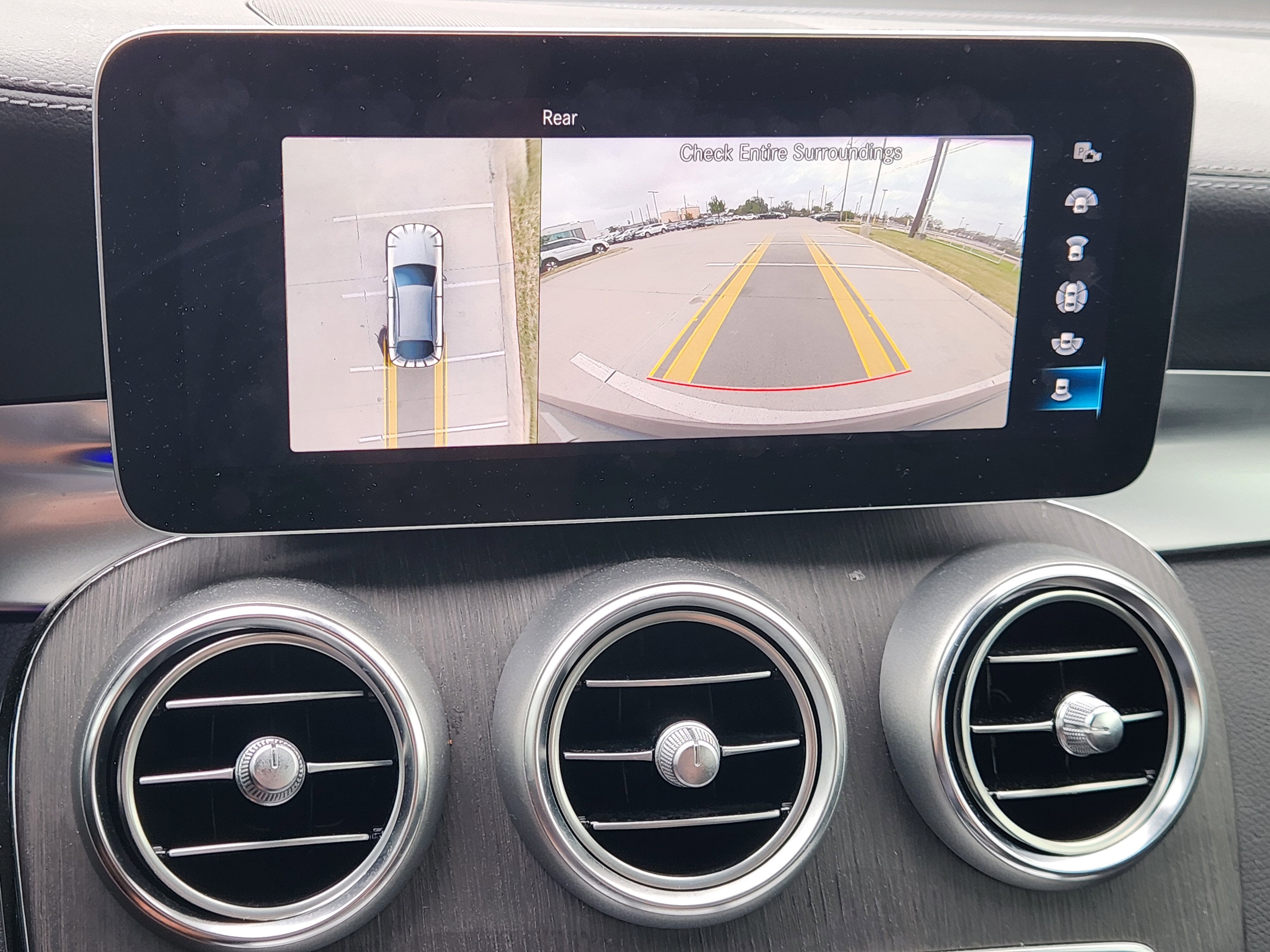 2023 Mercedes-Benz GLC GLC 300