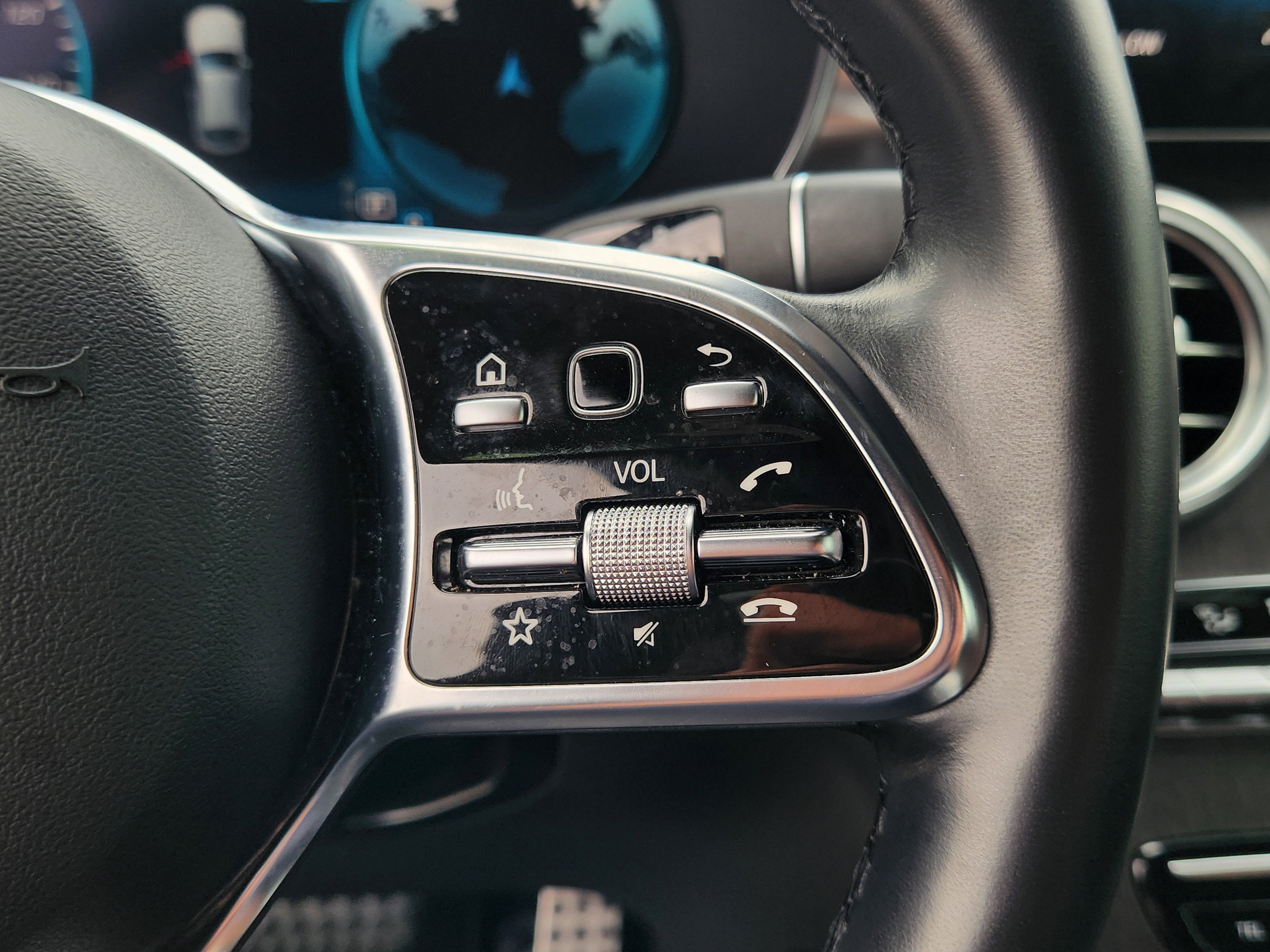 2023 Mercedes-Benz GLC GLC 300