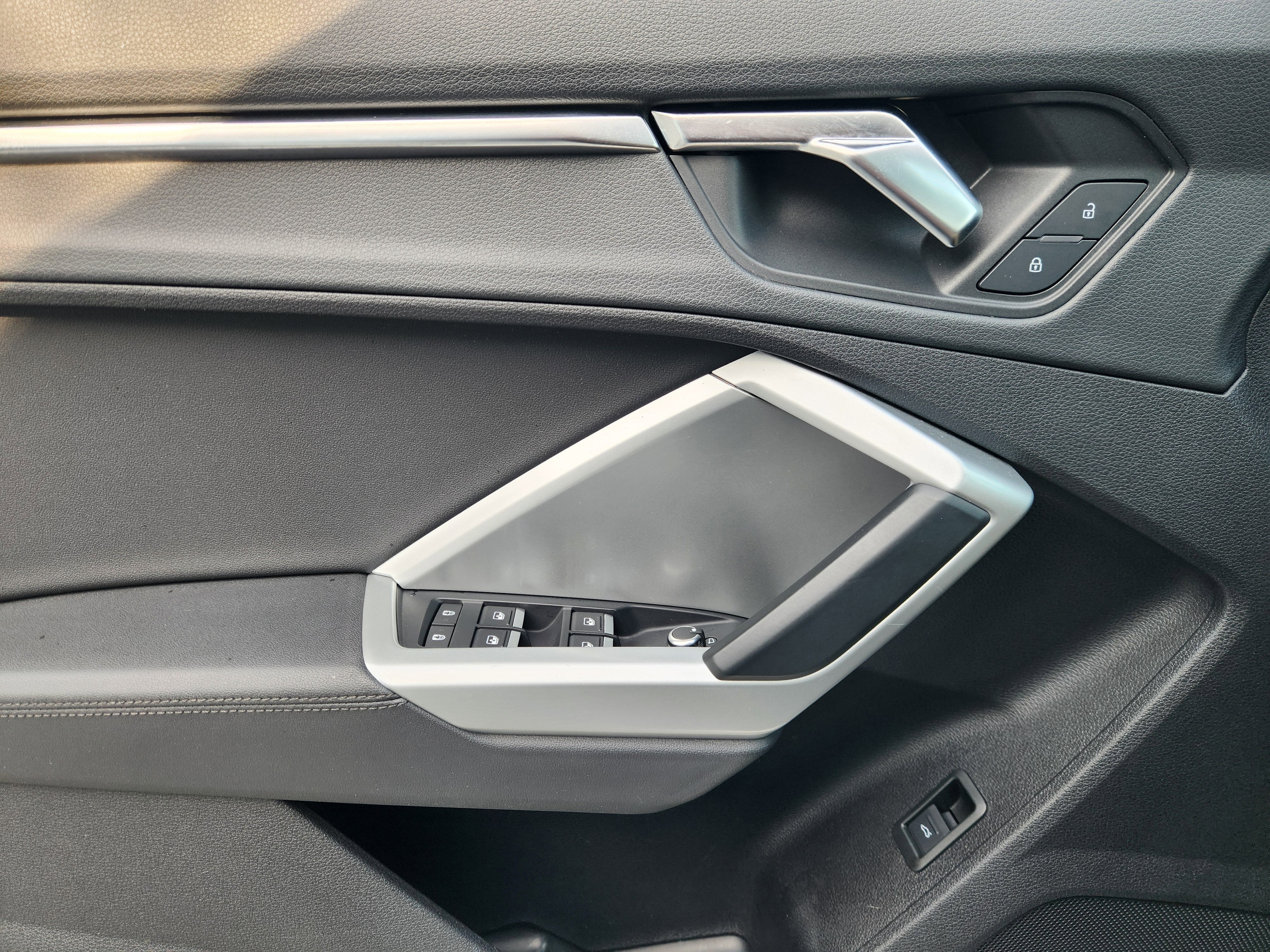 2020 Audi Q3 S line Premium Plus