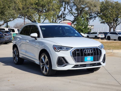 2020 Audi Q3 S line Premium Plus
