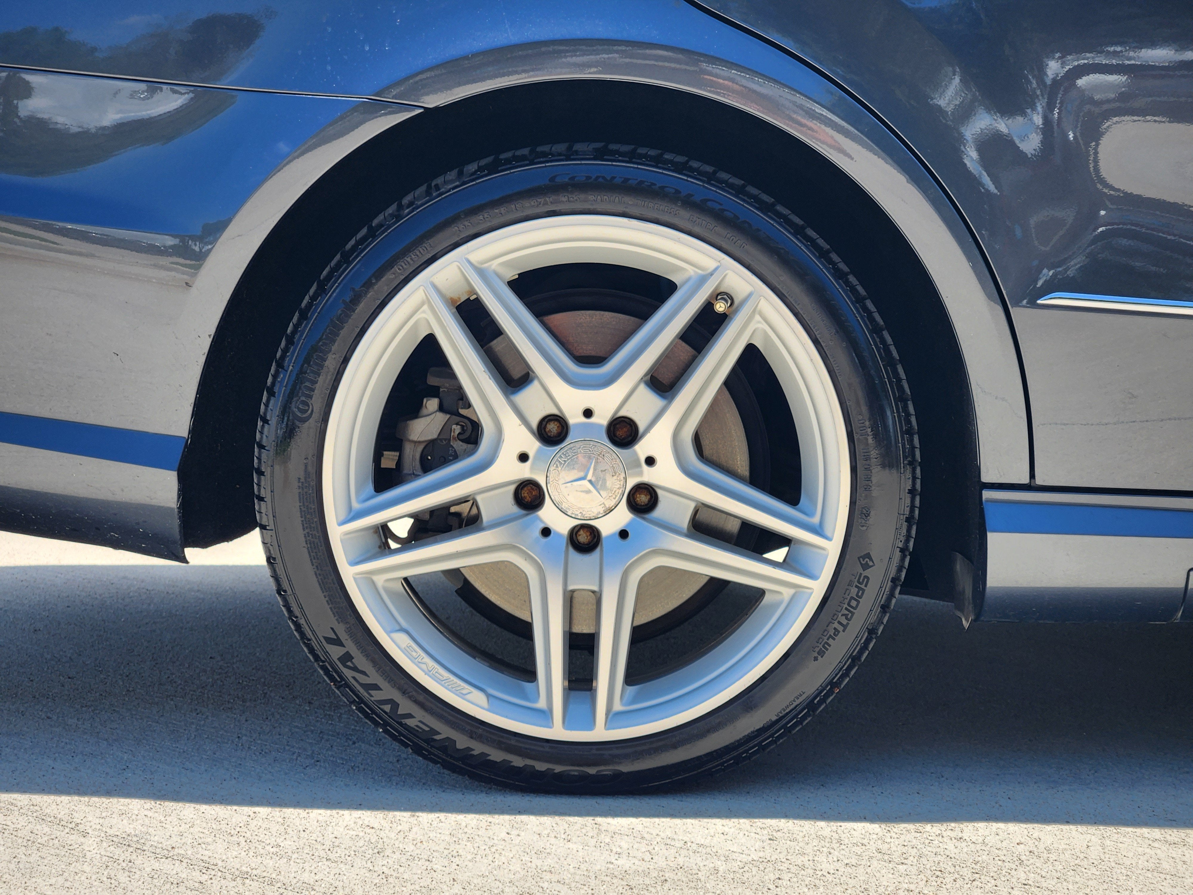 2011 Mercedes-Benz E-Class E 550 Sport