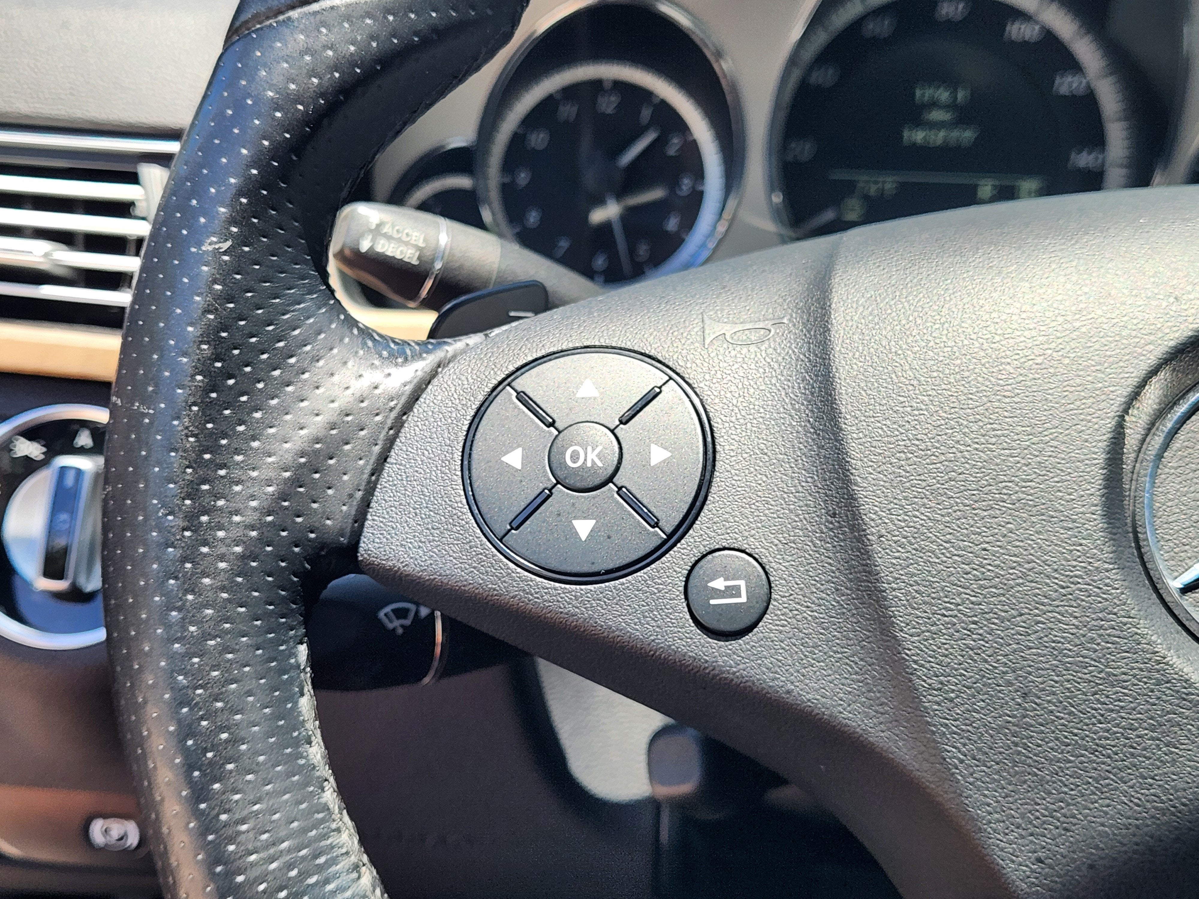 2011 Mercedes-Benz E-Class E 550 Sport