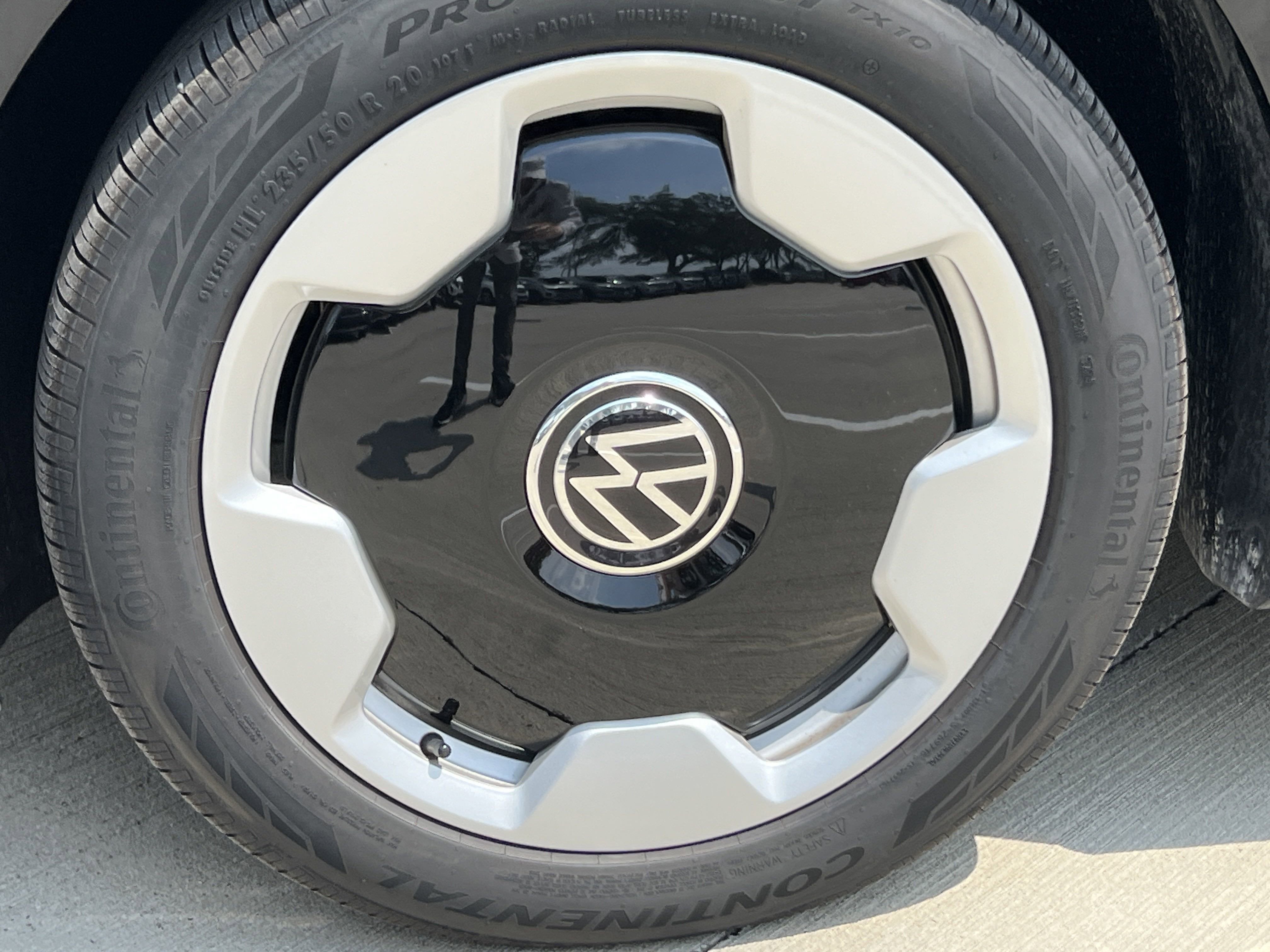 2025 Volkswagen ID. Buzz Pro S