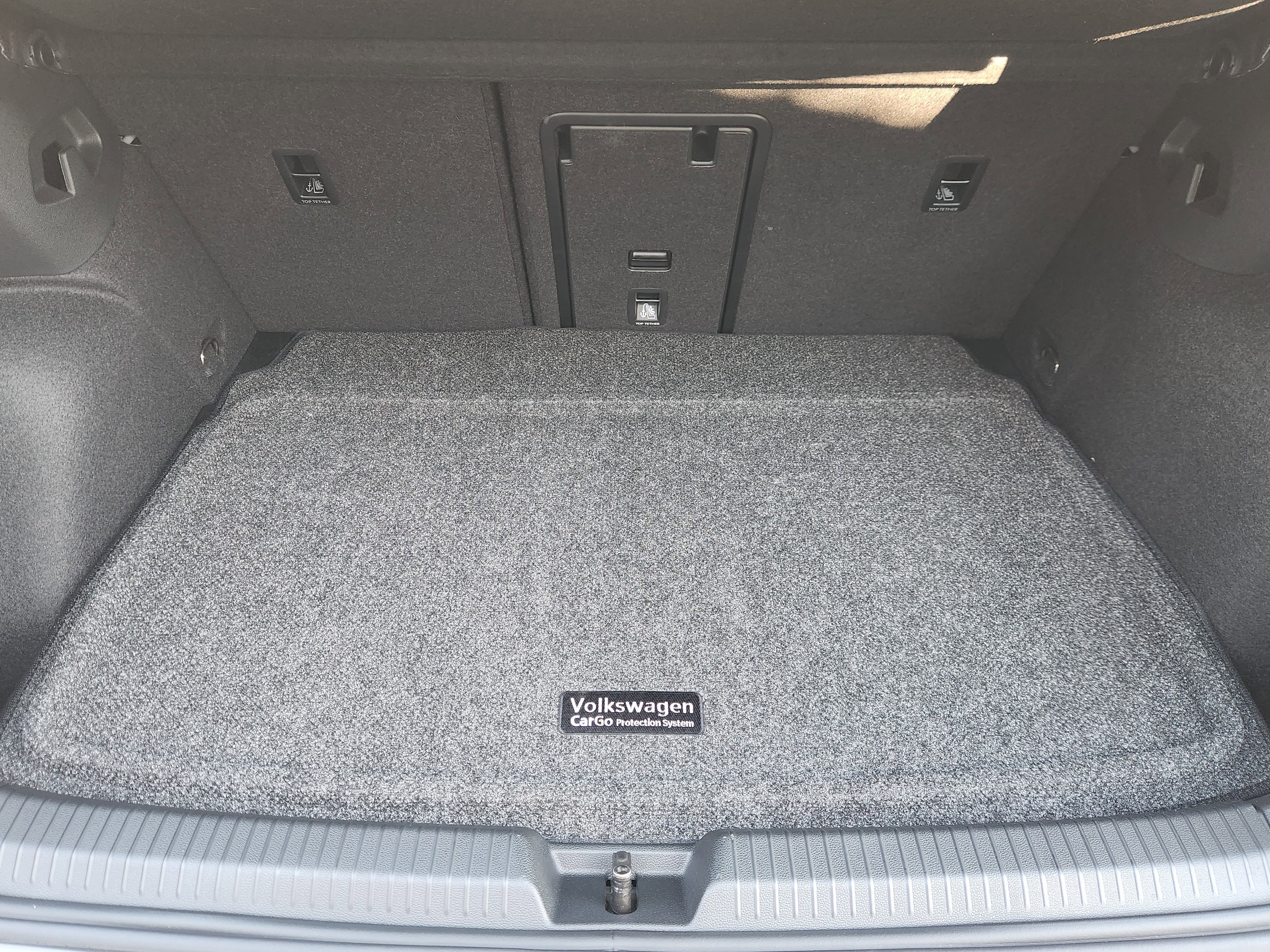 2024 Volkswagen Golf GTI SE