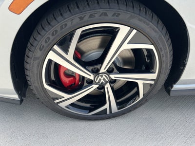 2025 Volkswagen Golf GTI SE