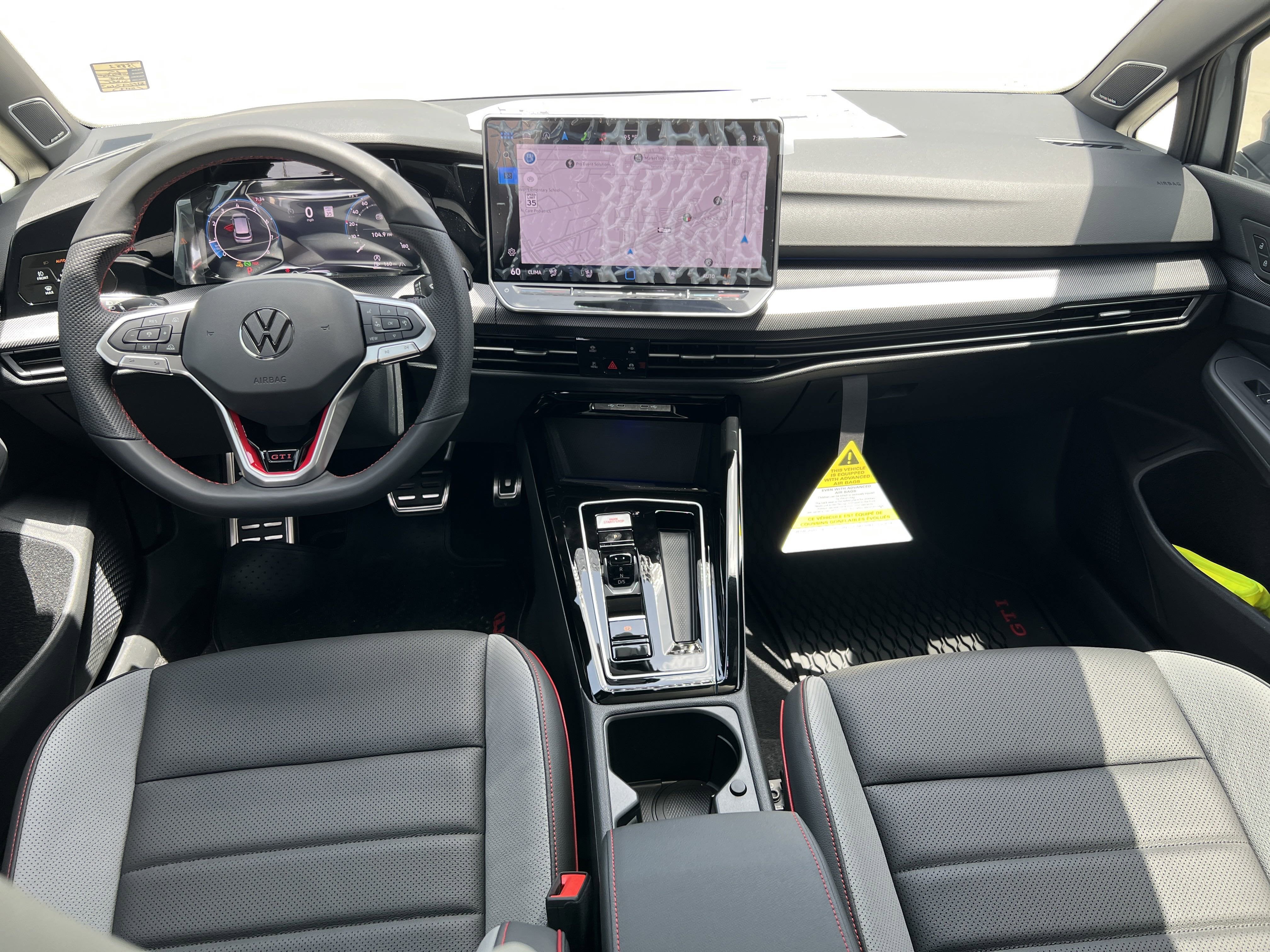 2025 Volkswagen Golf GTI SE