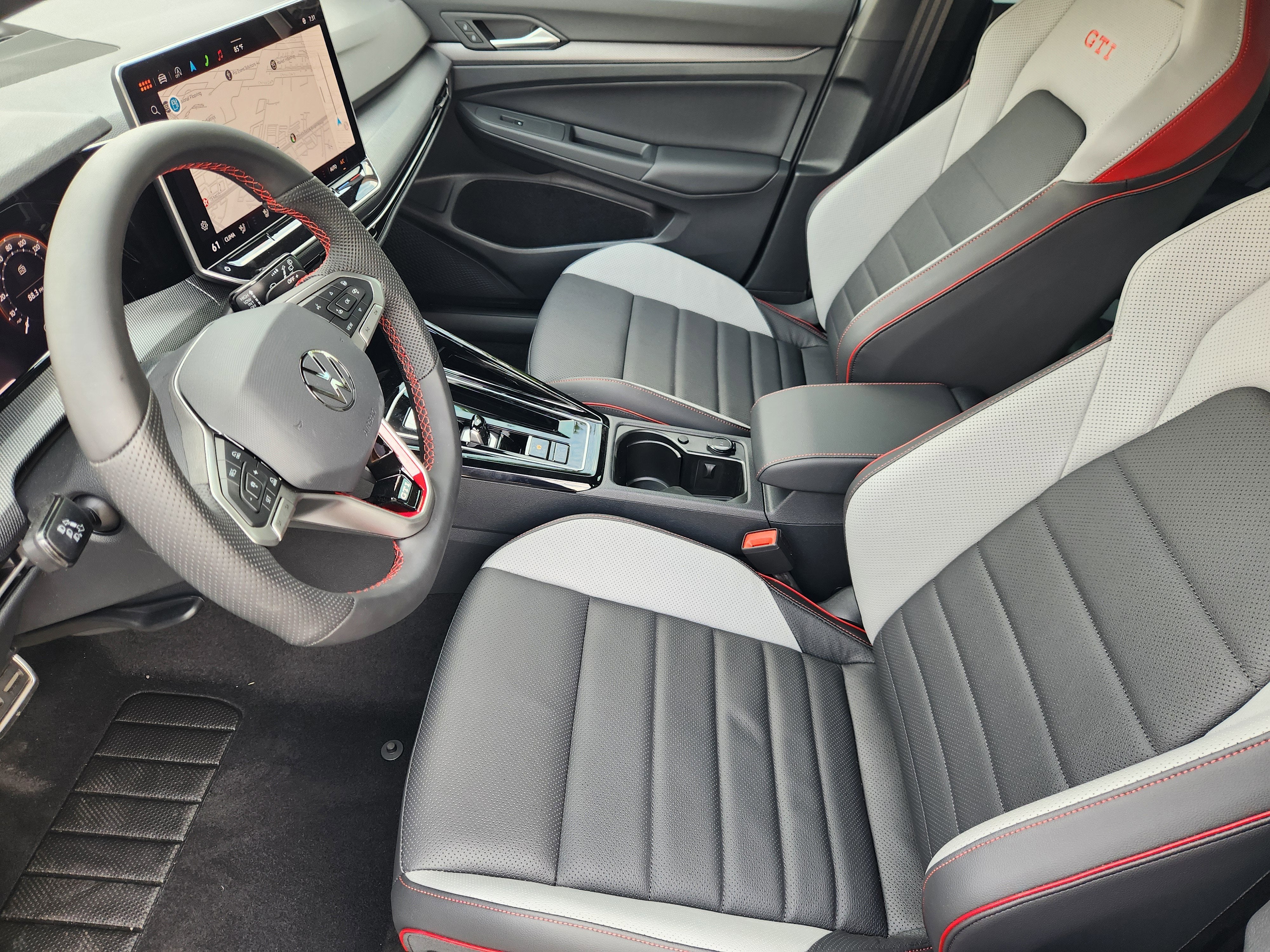 2025 Volkswagen Golf GTI SE