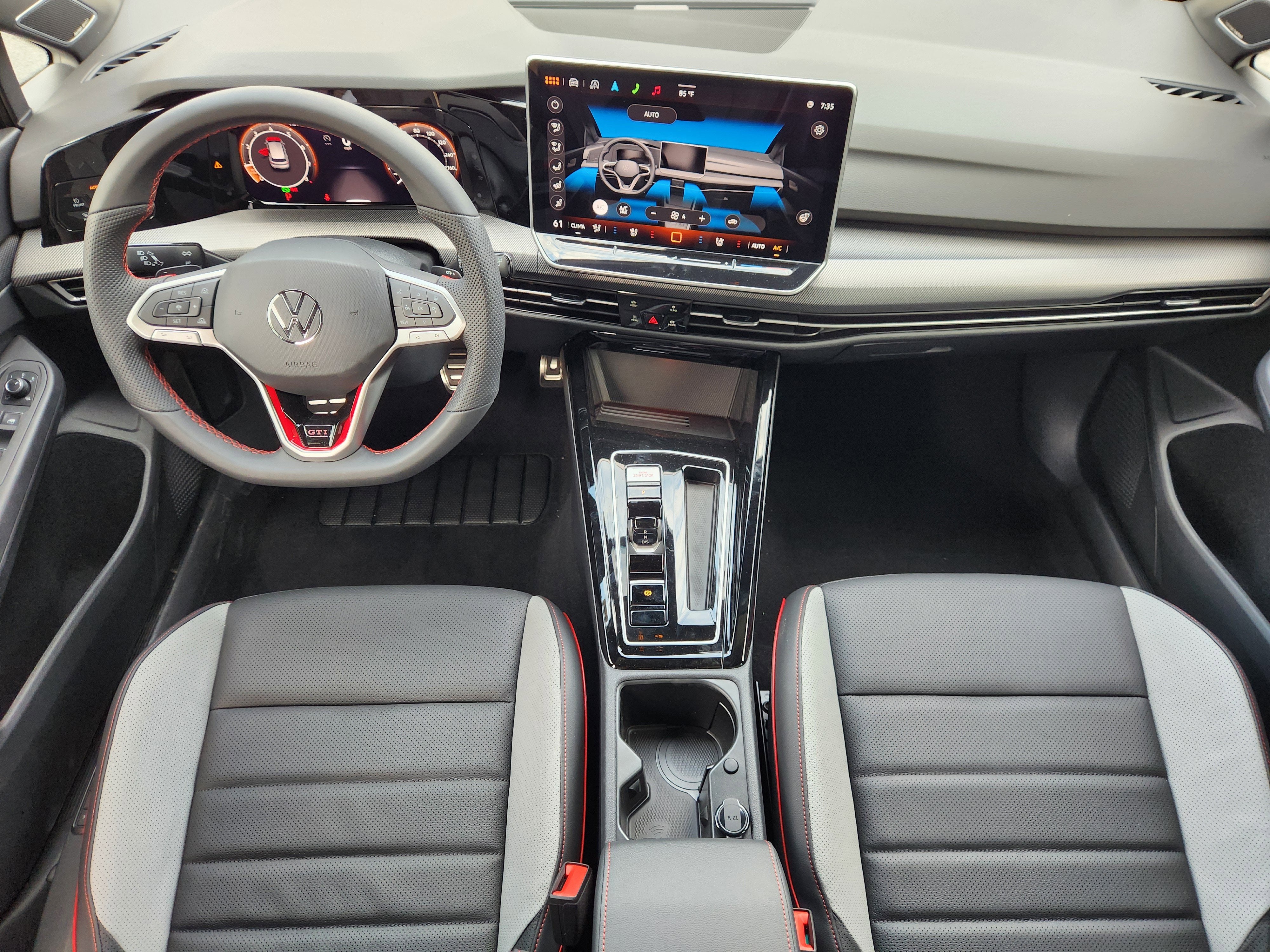 2025 Volkswagen Golf GTI SE