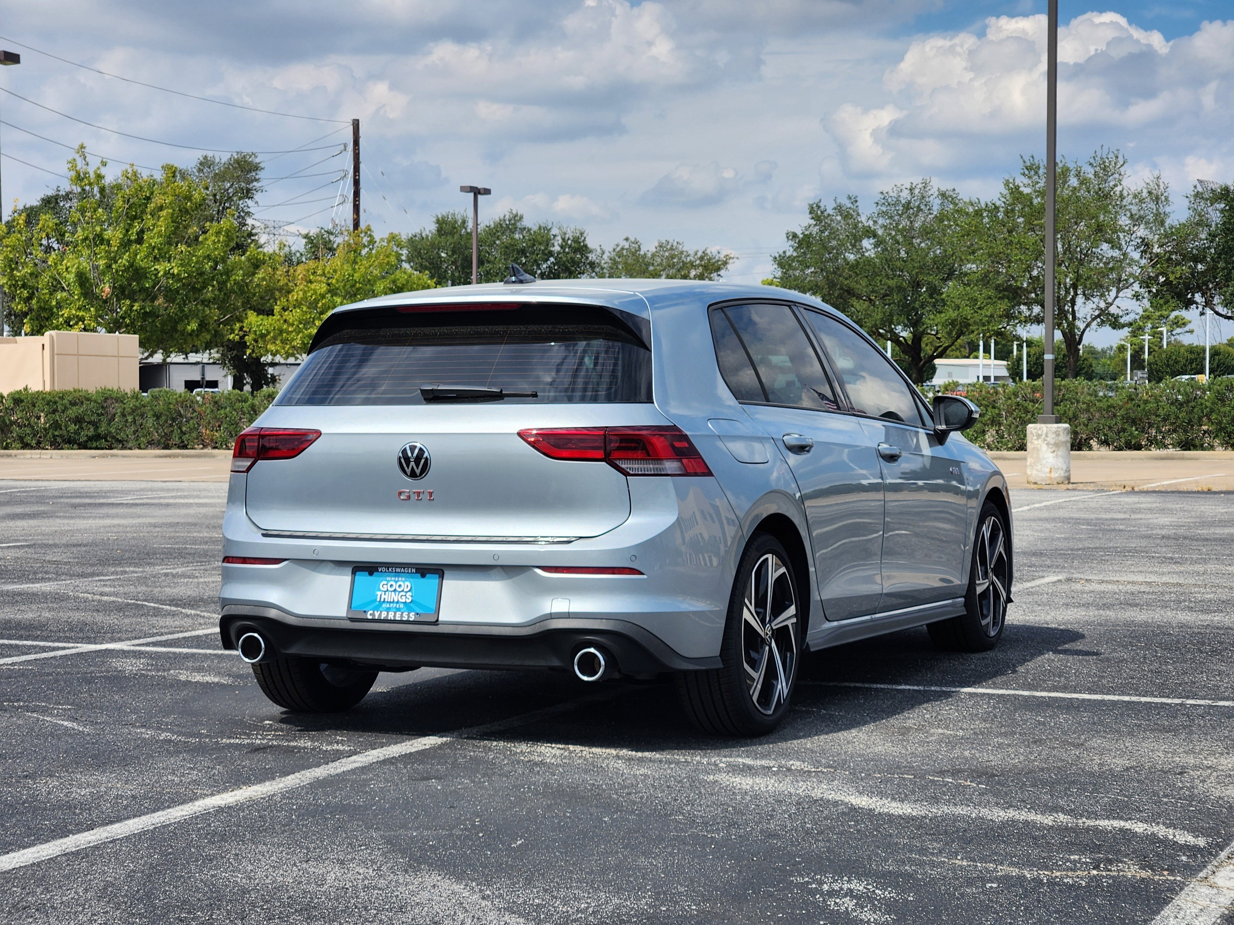 2025 Volkswagen Golf GTI SE