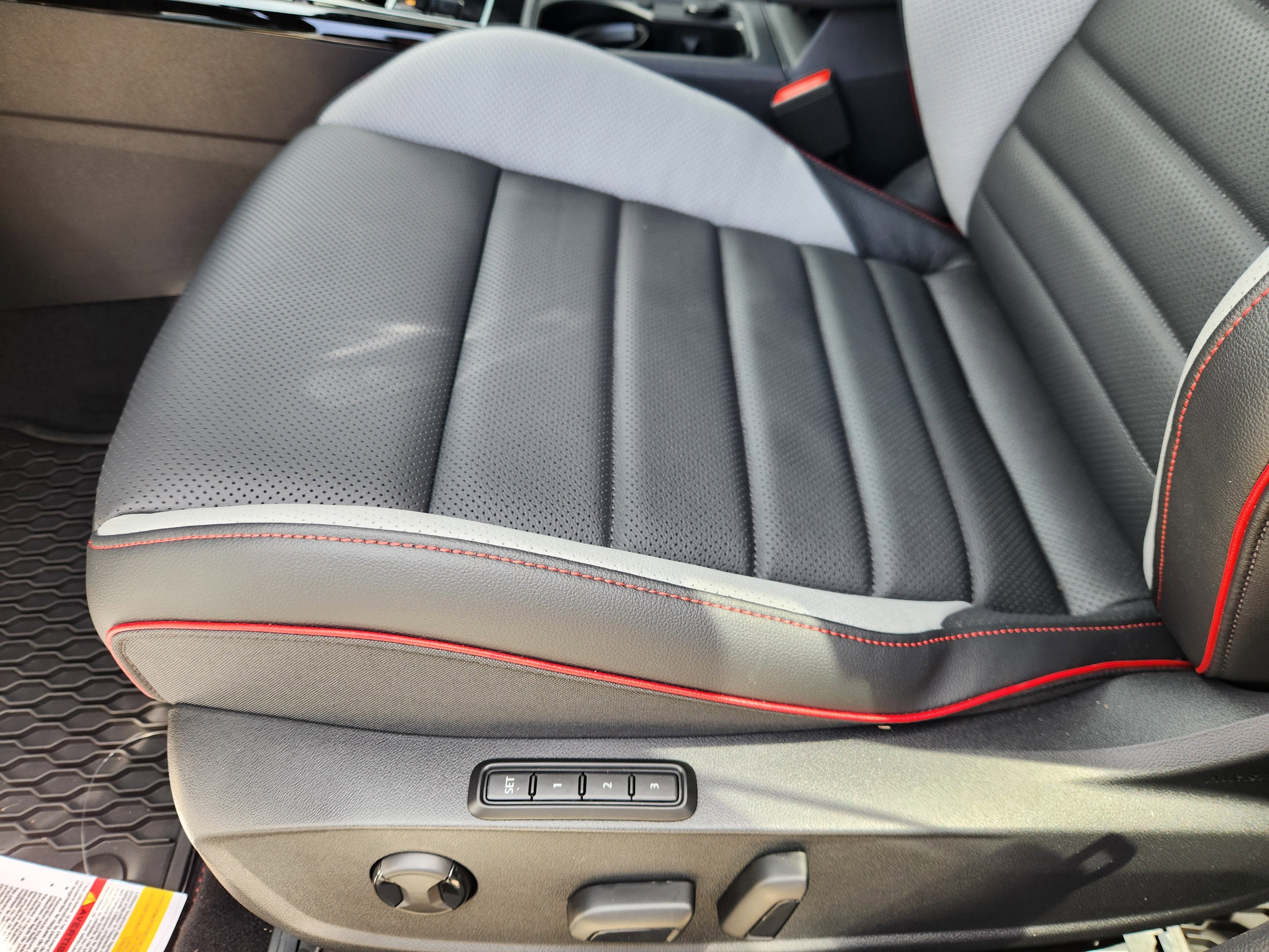 2026 Volkswagen Golf GTI SE