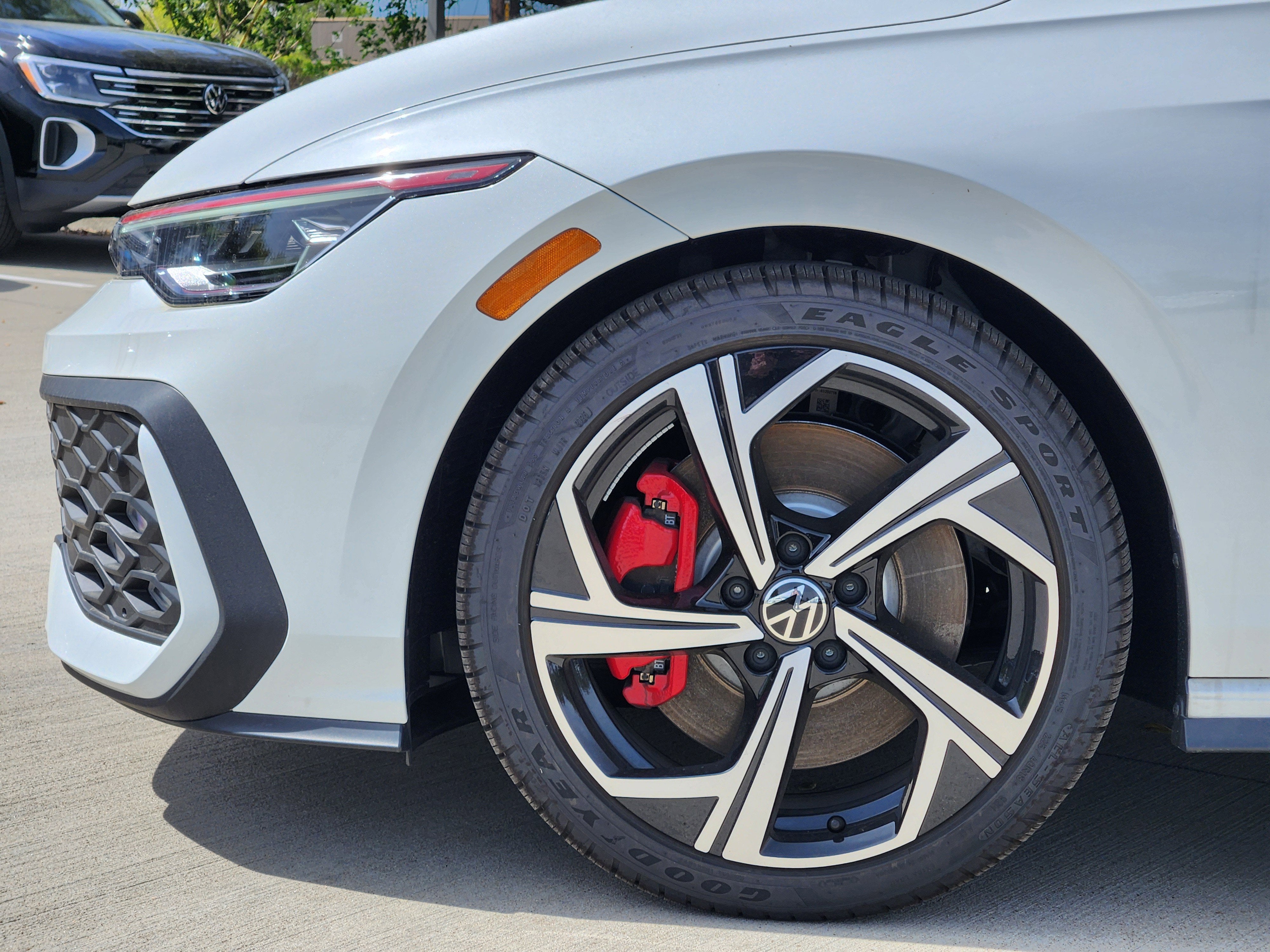 2026 Volkswagen Golf GTI SE