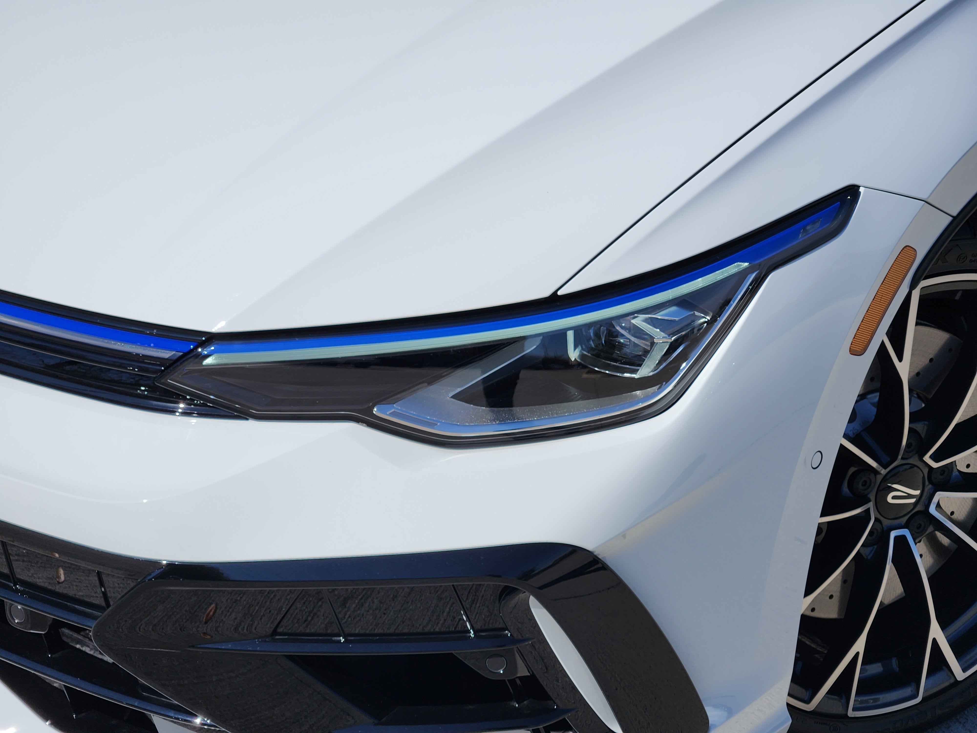 2026 Volkswagen Golf R 2.0T