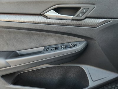 2025 Volkswagen Golf GTI SE