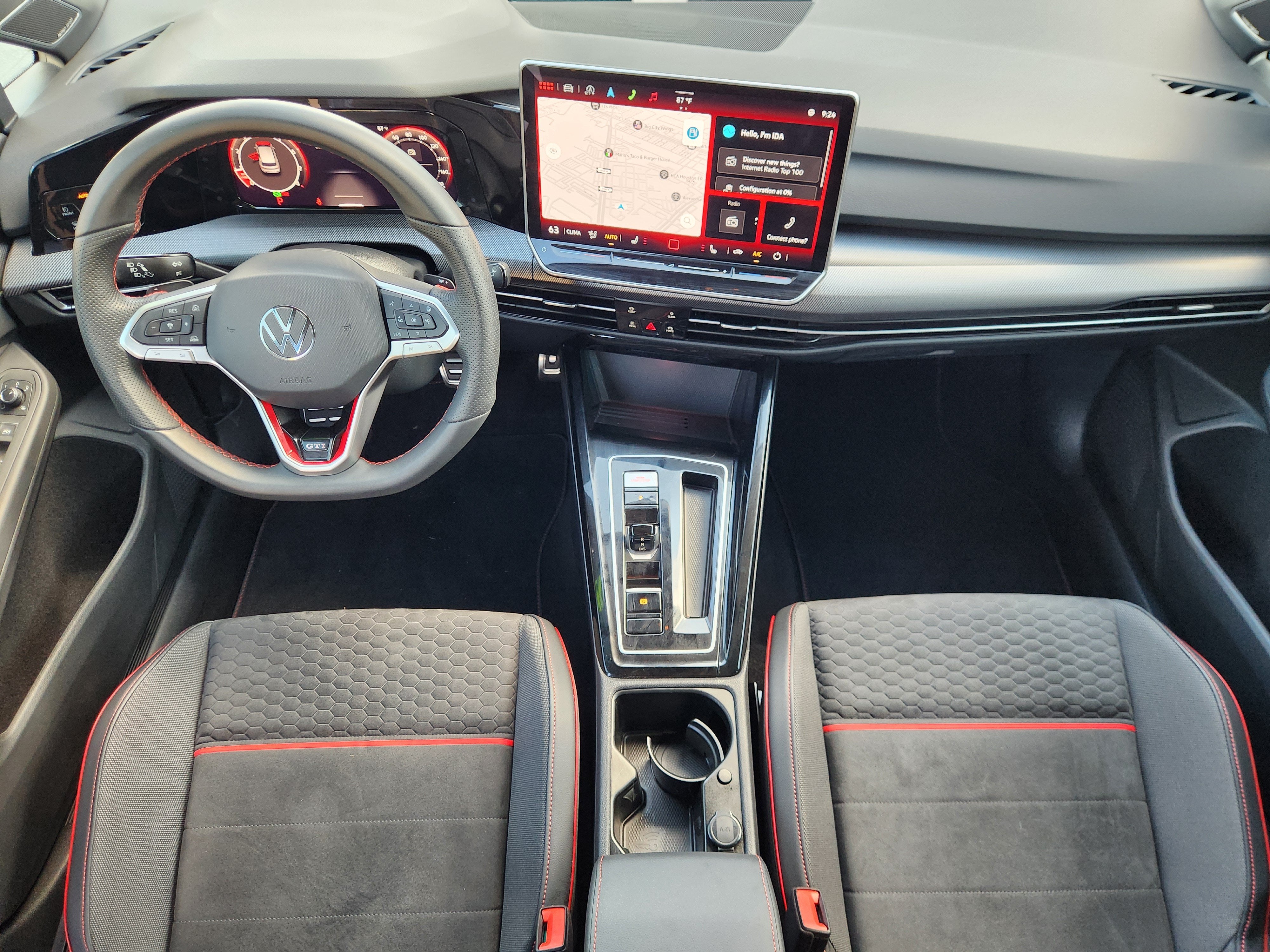 2025 Volkswagen Golf GTI SE