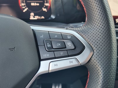 2025 Volkswagen Golf GTI SE