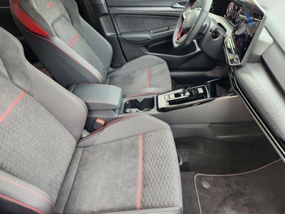 2026 Volkswagen Golf GTI SE