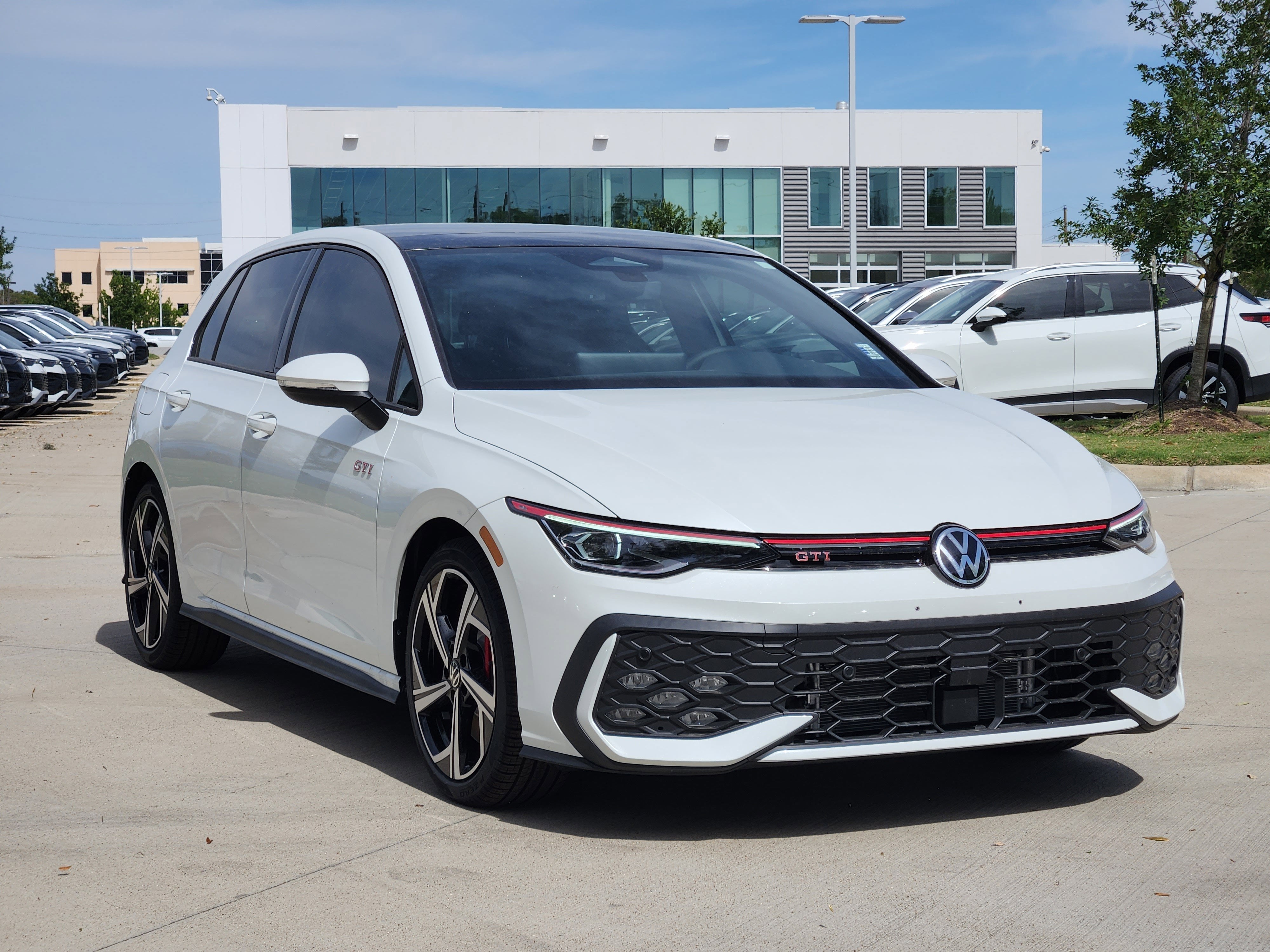 2026 Volkswagen Golf GTI SE