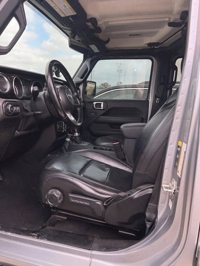 2020 Jeep Wrangler Unlimited Sahara Altitude