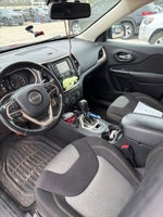 2015 Jeep Cherokee Sport