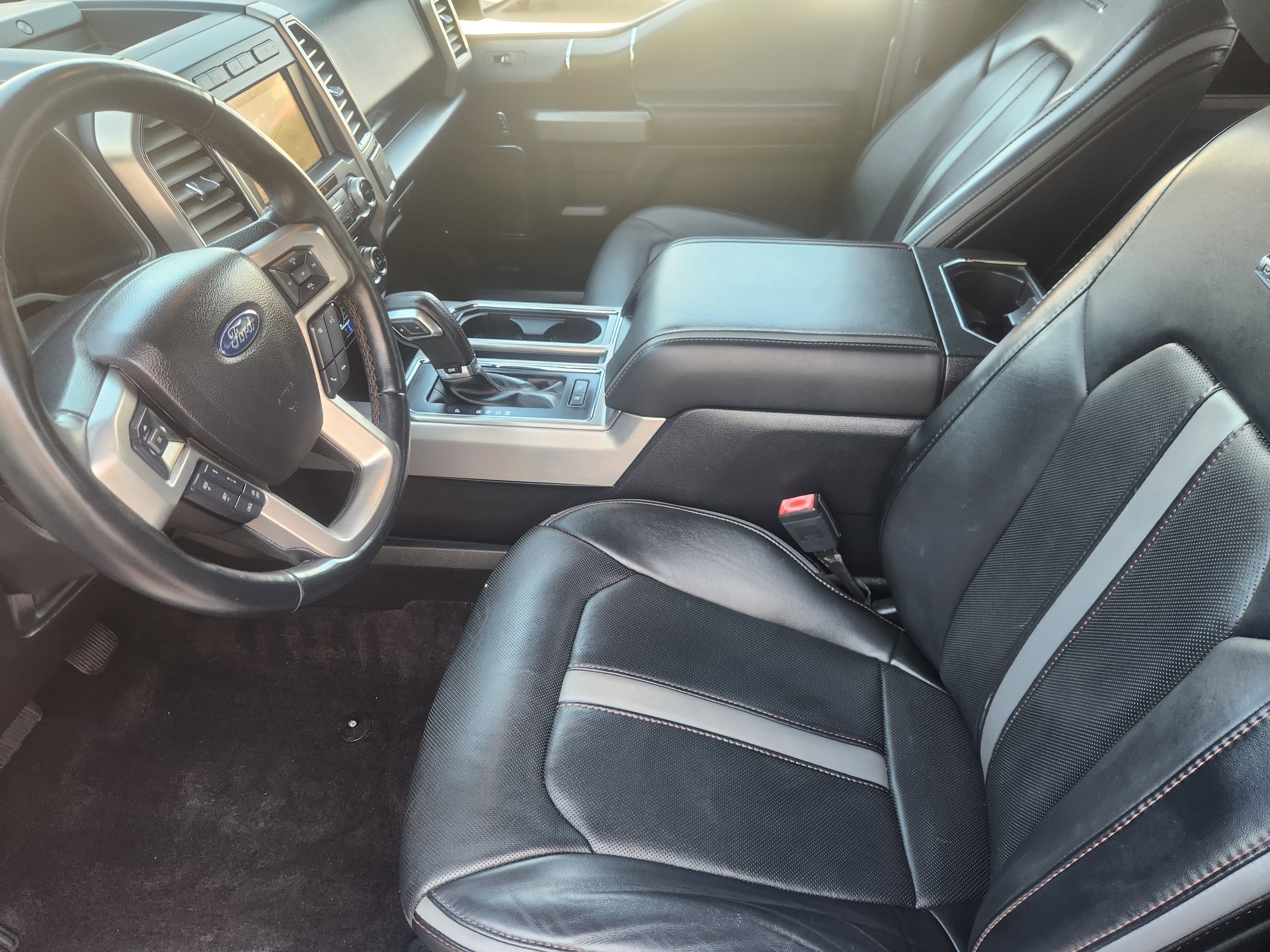 2018 Ford F-150 Platinum