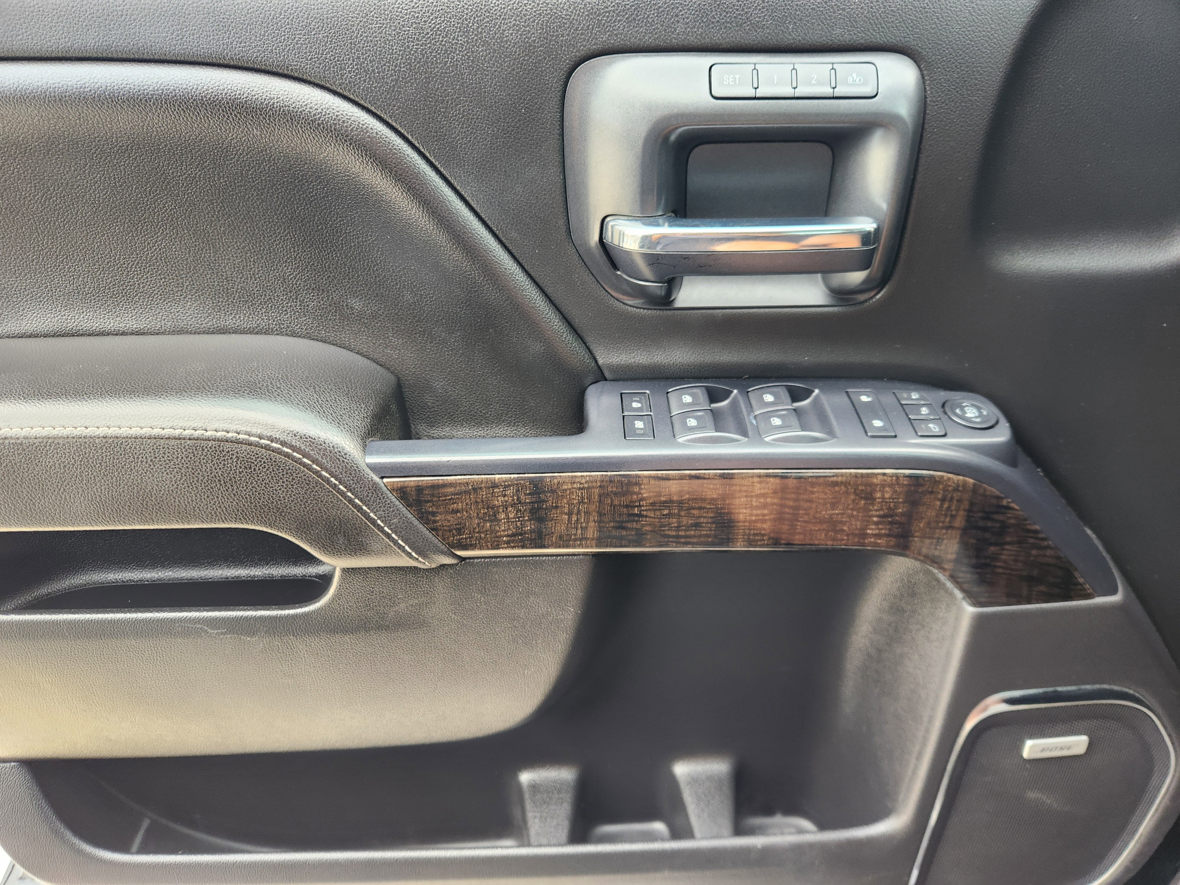 2015 GMC Sierra 2500HD available WiFi Denali