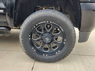 2015 GMC Sierra 2500HD available WiFi Denali