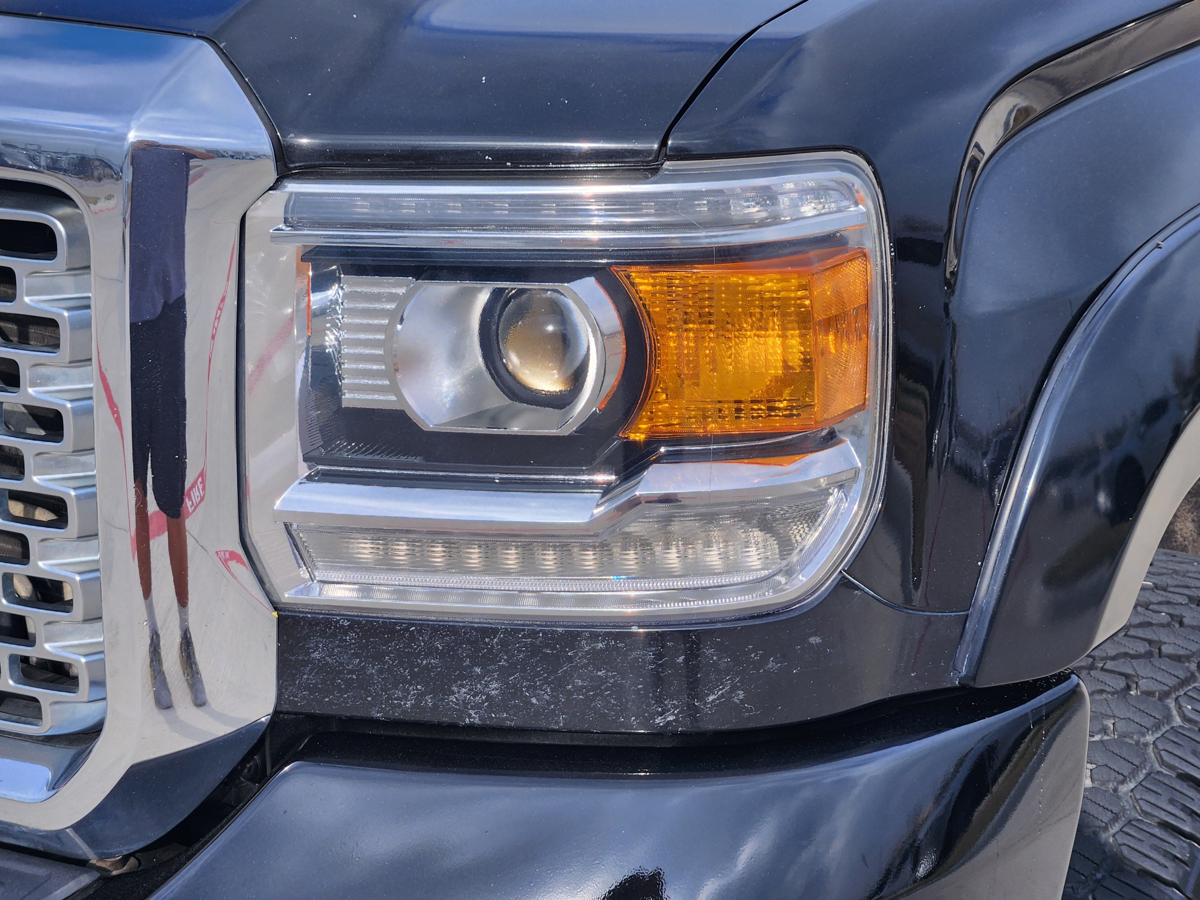 2015 GMC Sierra 2500HD available WiFi Denali