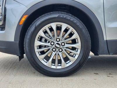 2025 Cadillac XT4 FWD Premium Luxury