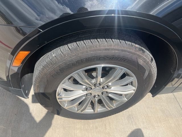 2017 Cadillac XT5 Luxury FWD