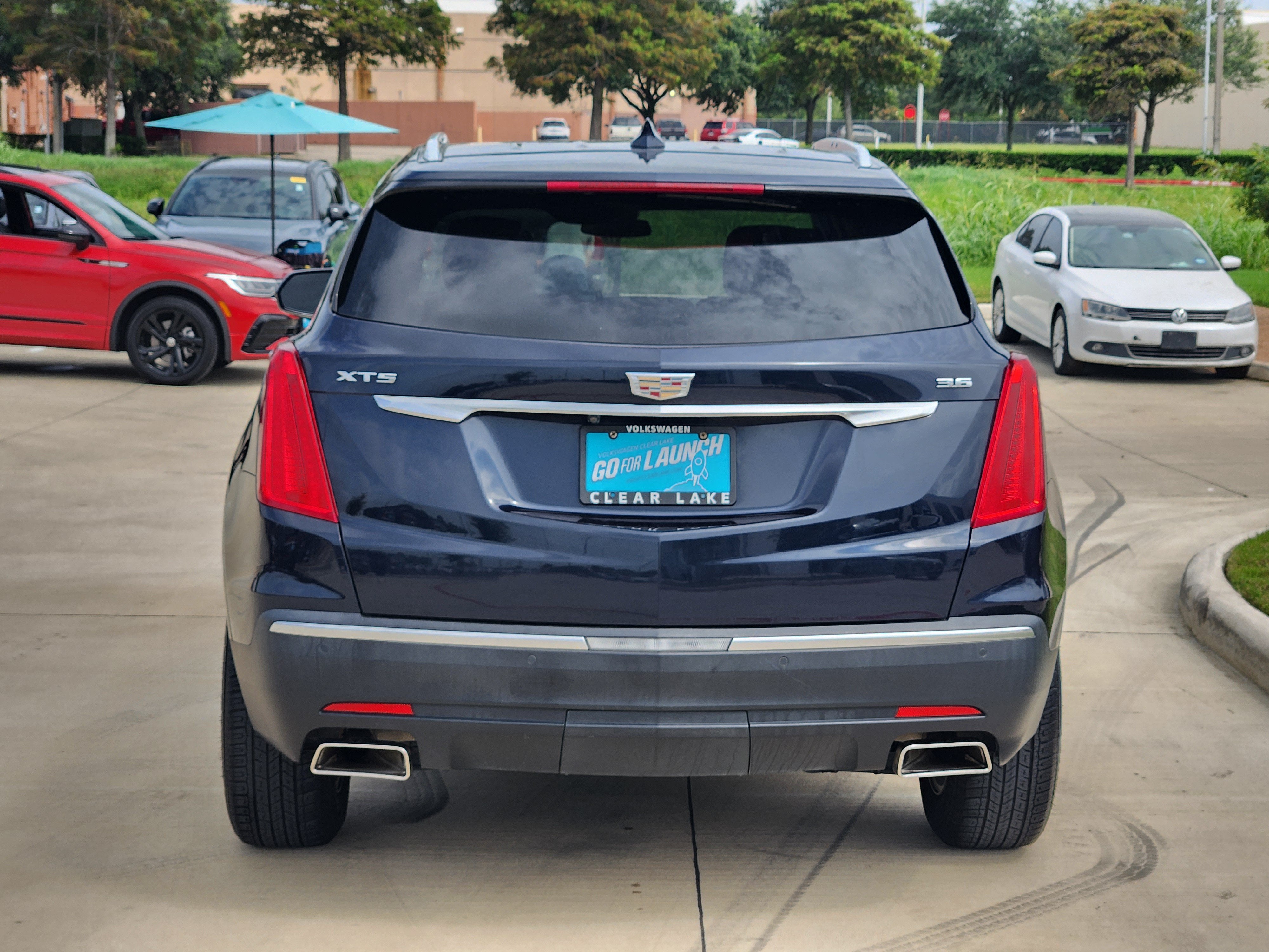 2017 Cadillac XT5 Luxury FWD