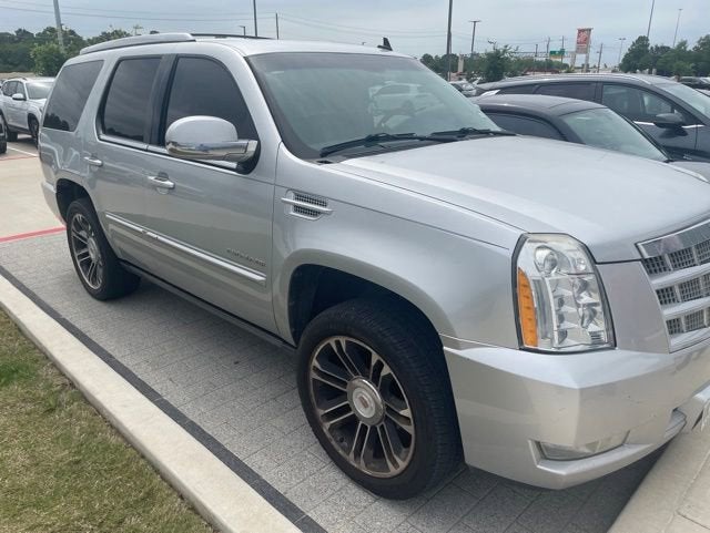 2013 Cadillac Escalade Premium