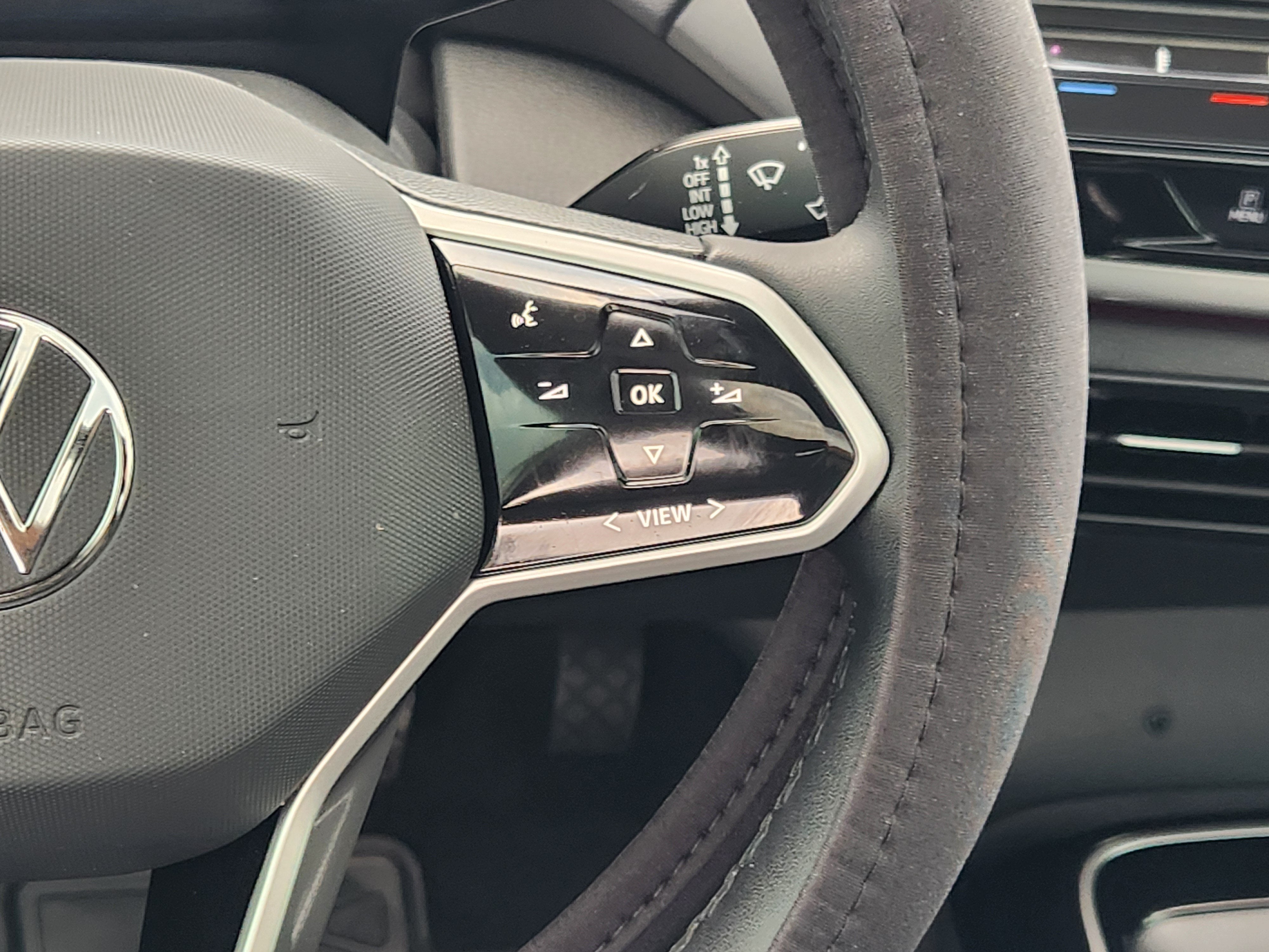 2023 Volkswagen ID.4 S