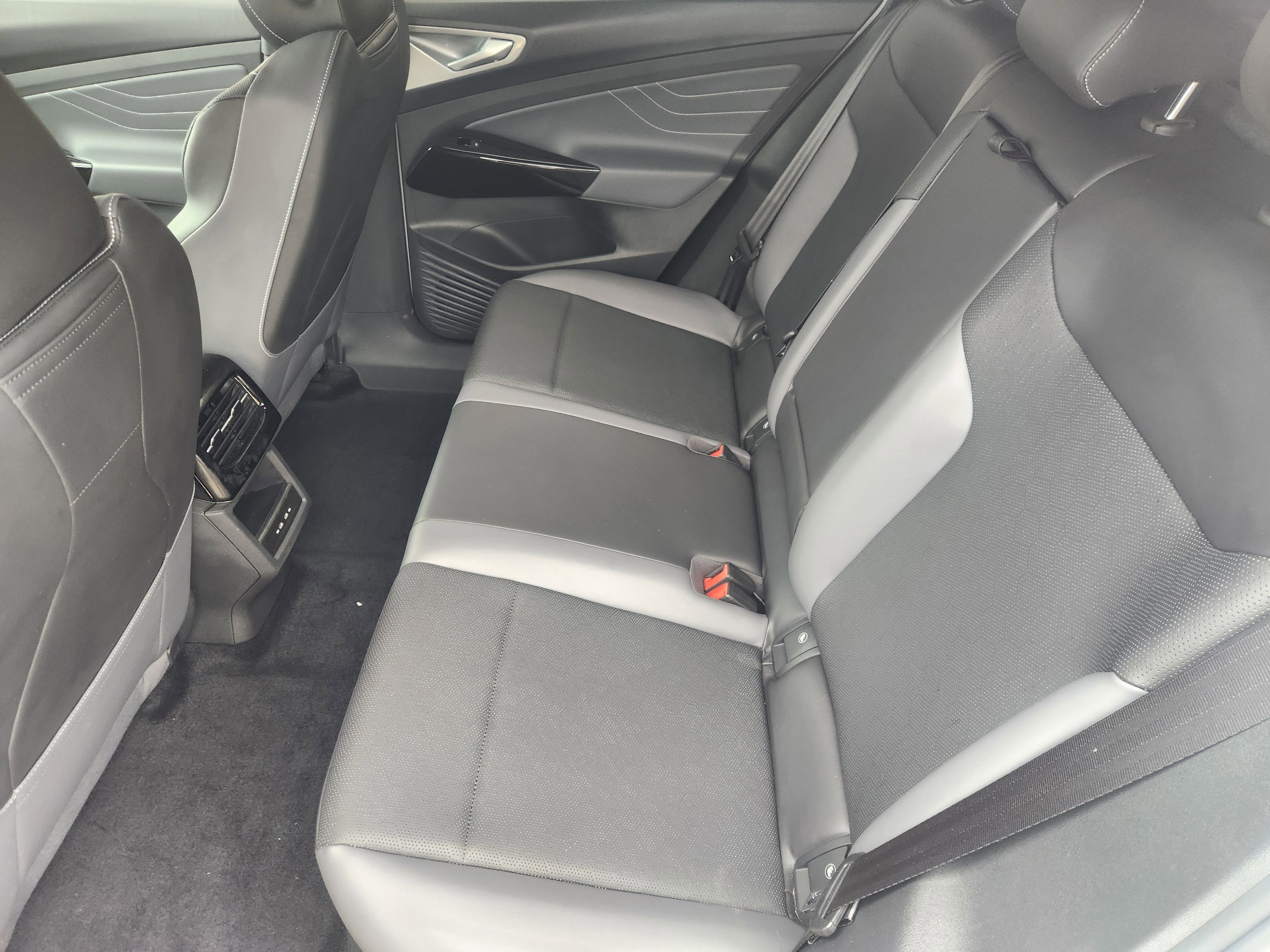 2024 Volkswagen ID.4 S