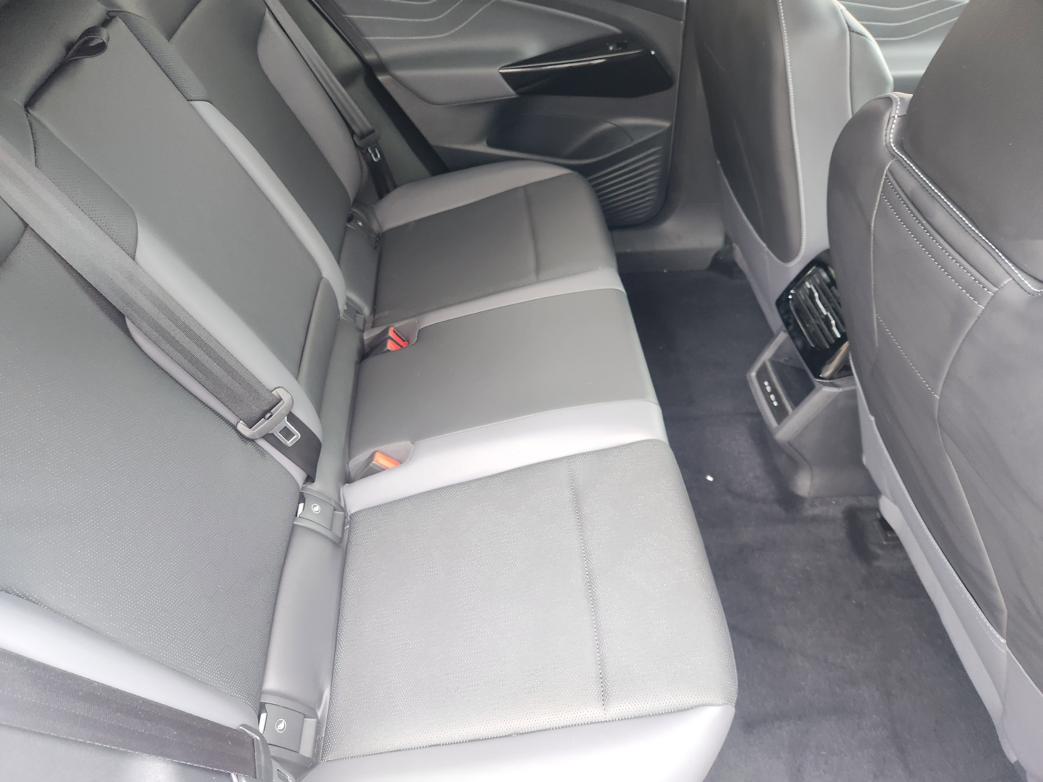 2024 Volkswagen ID.4 S