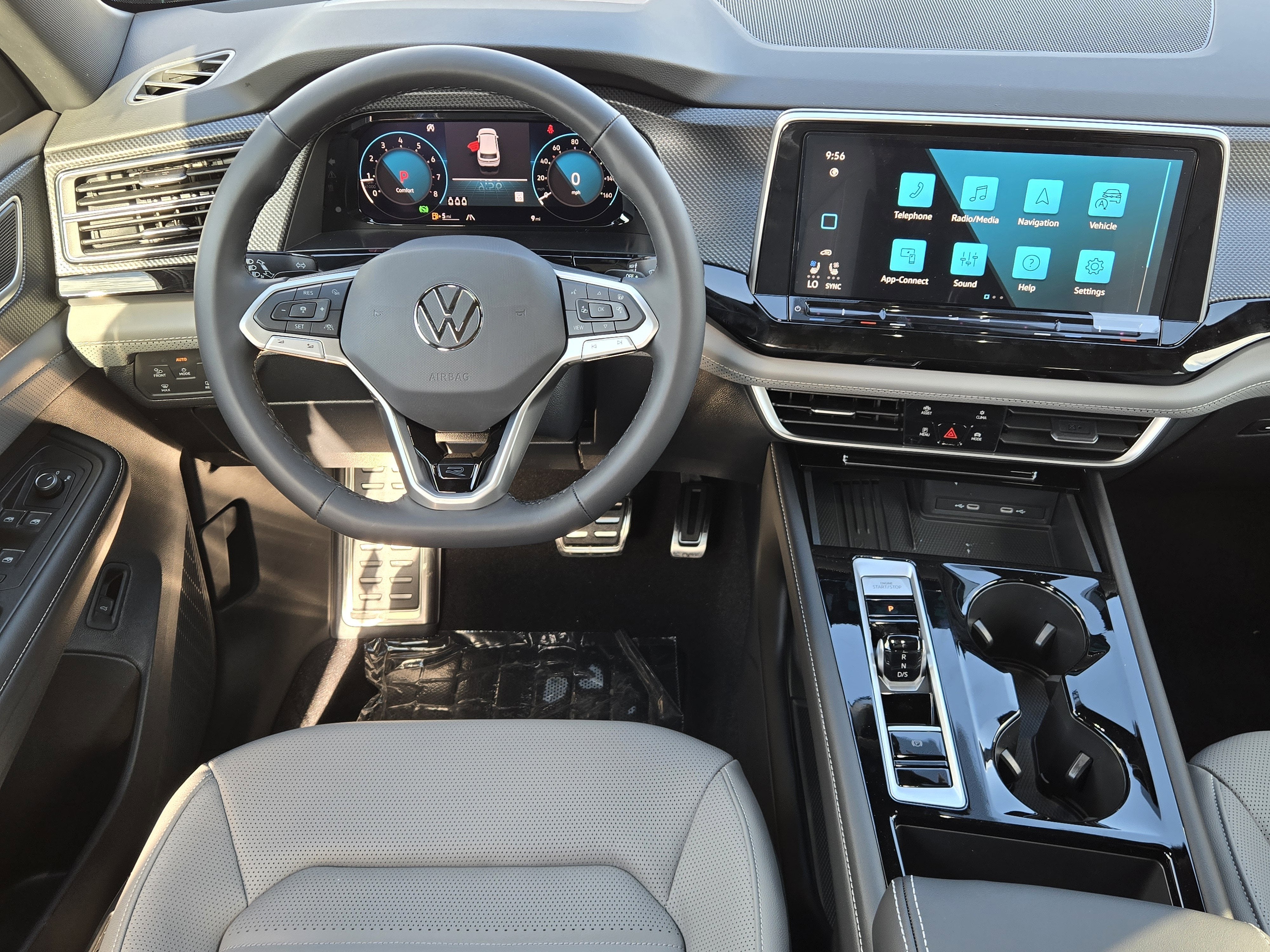 2026 Volkswagen Atlas Cross Sport 2.0T SEL R-Line Black