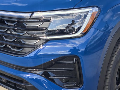 2026 Volkswagen Atlas Cross Sport 2.0T SEL R-Line Black