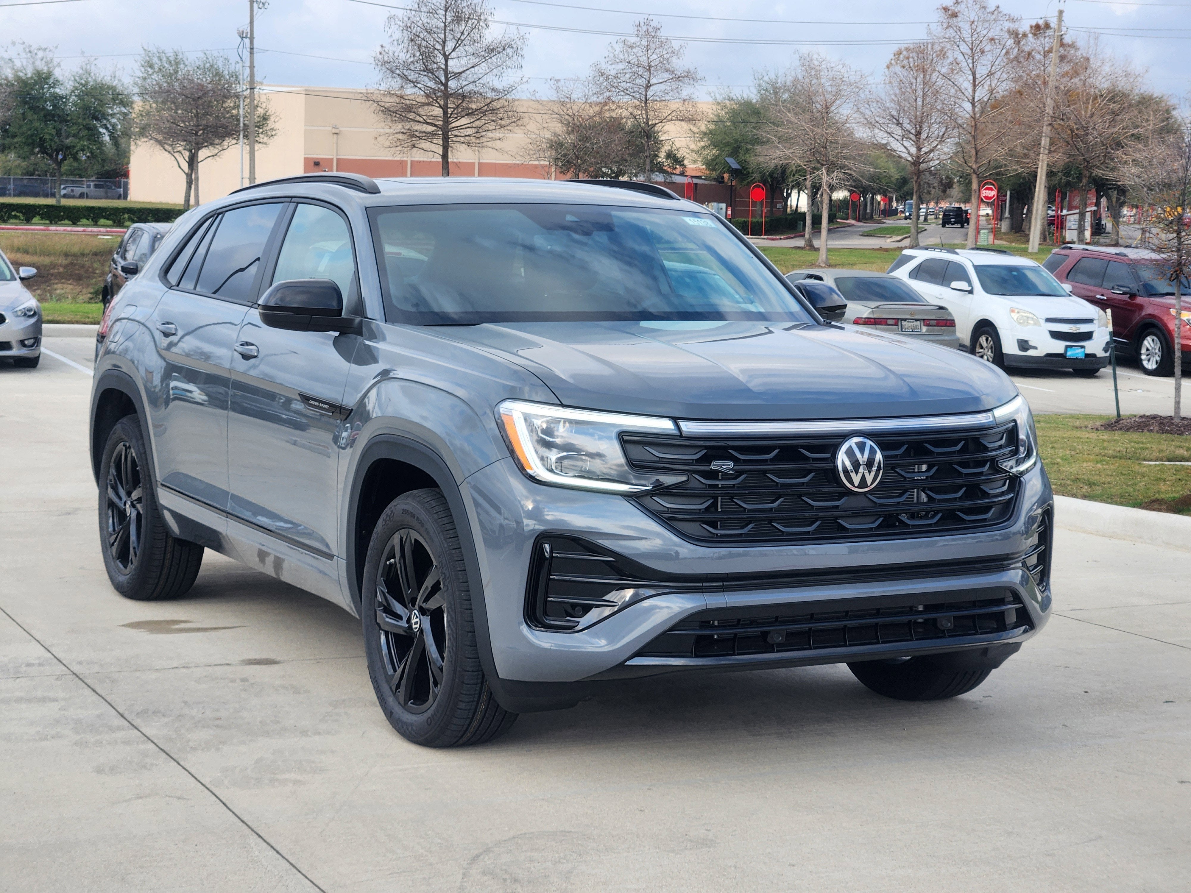 2026 Volkswagen Atlas Cross Sport 2.0T SEL R-Line Black