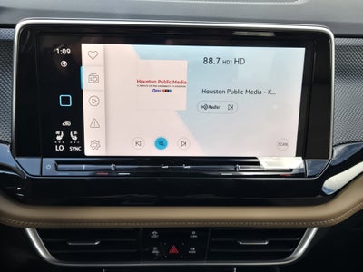 2026 Volkswagen Atlas Cross Sport 2.0T SEL R-Line Black