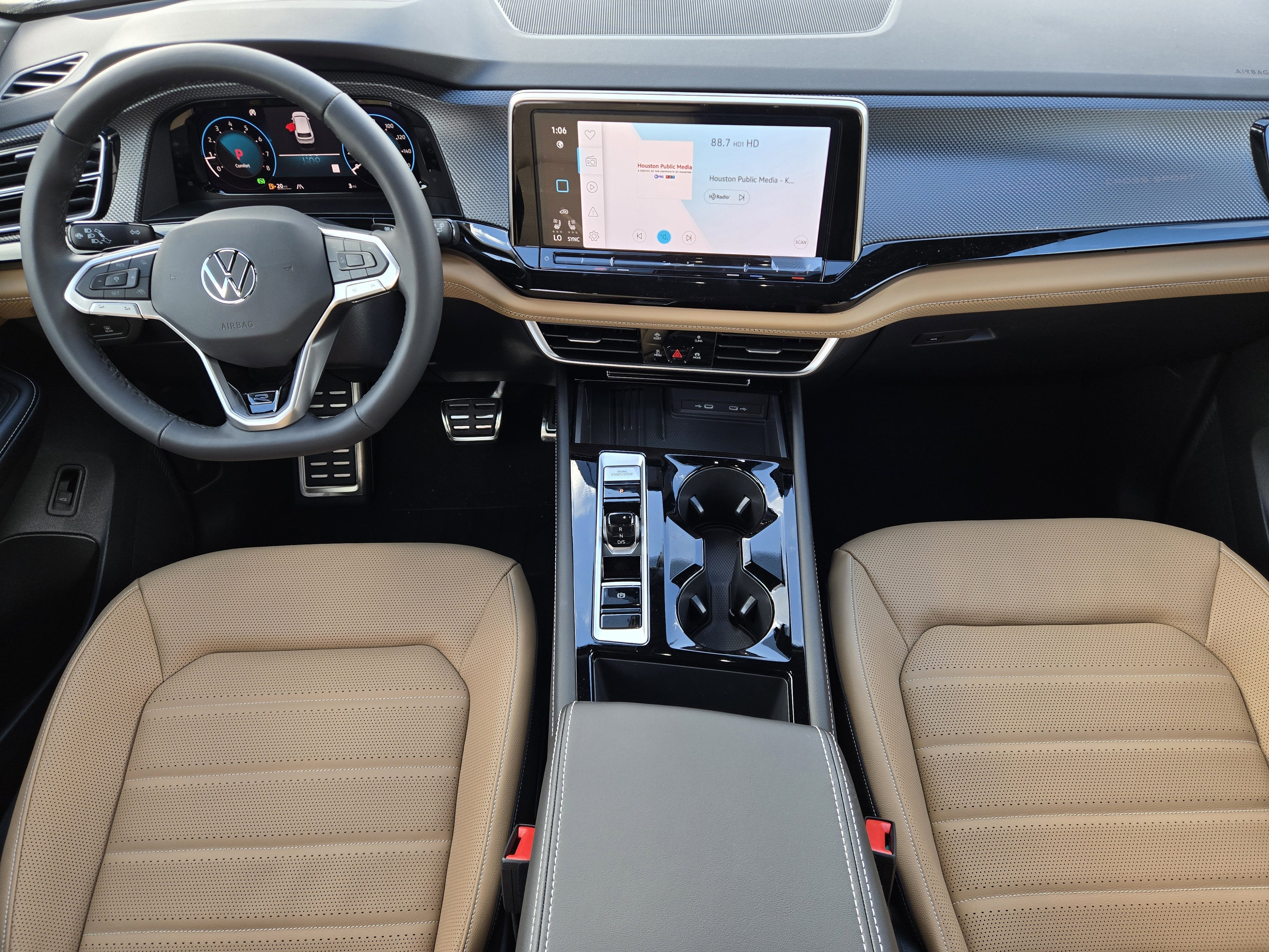 2026 Volkswagen Atlas Cross Sport 2.0T SEL R-Line Black