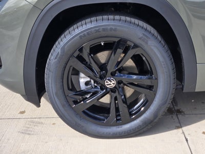 2026 Volkswagen Atlas Cross Sport 2.0T SEL R-Line Black