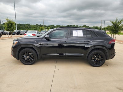 2026 Volkswagen Atlas Cross Sport 2.0T SEL R-Line Black