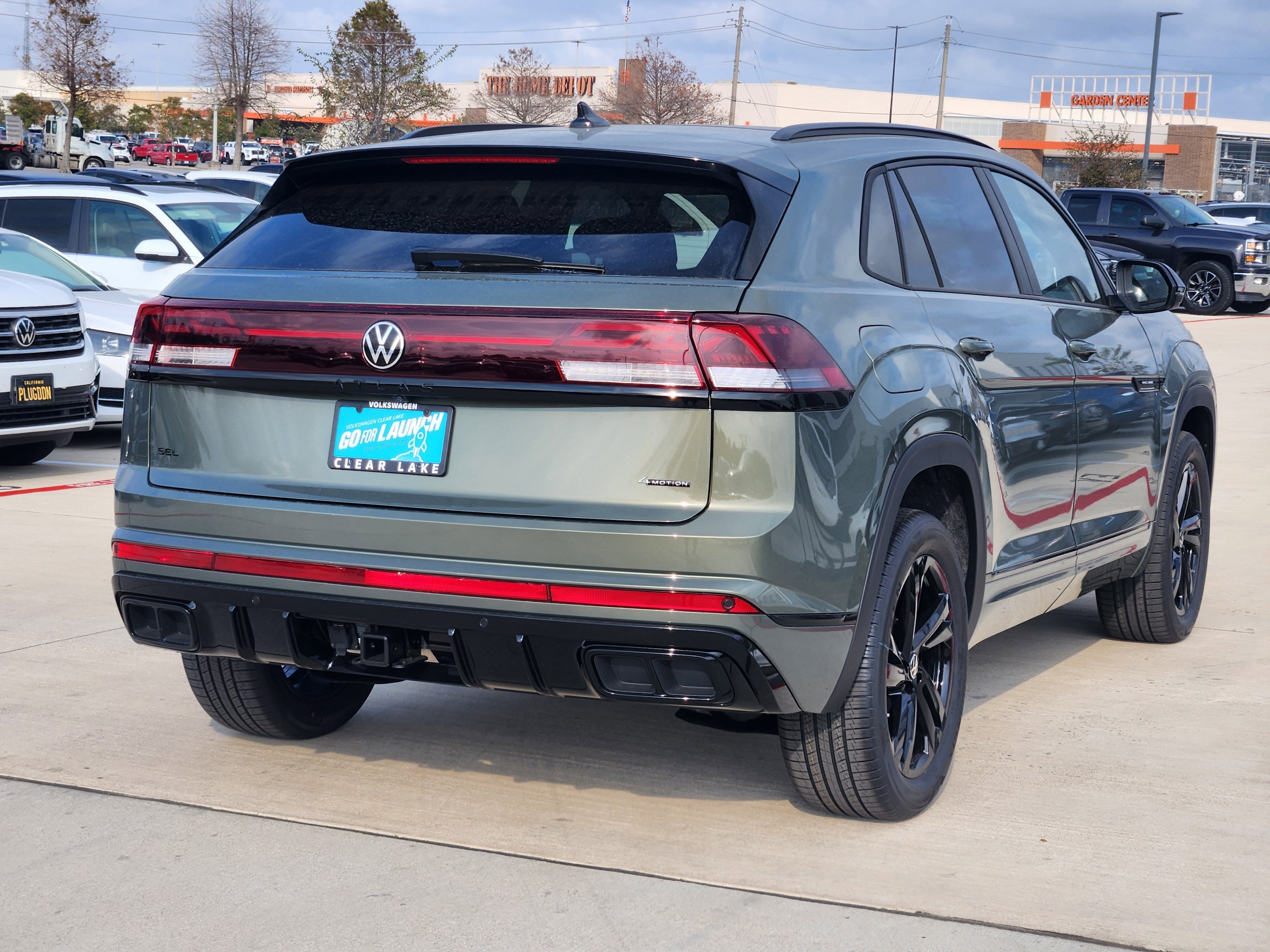 2026 Volkswagen Atlas Cross Sport 2.0T SEL R-Line Black