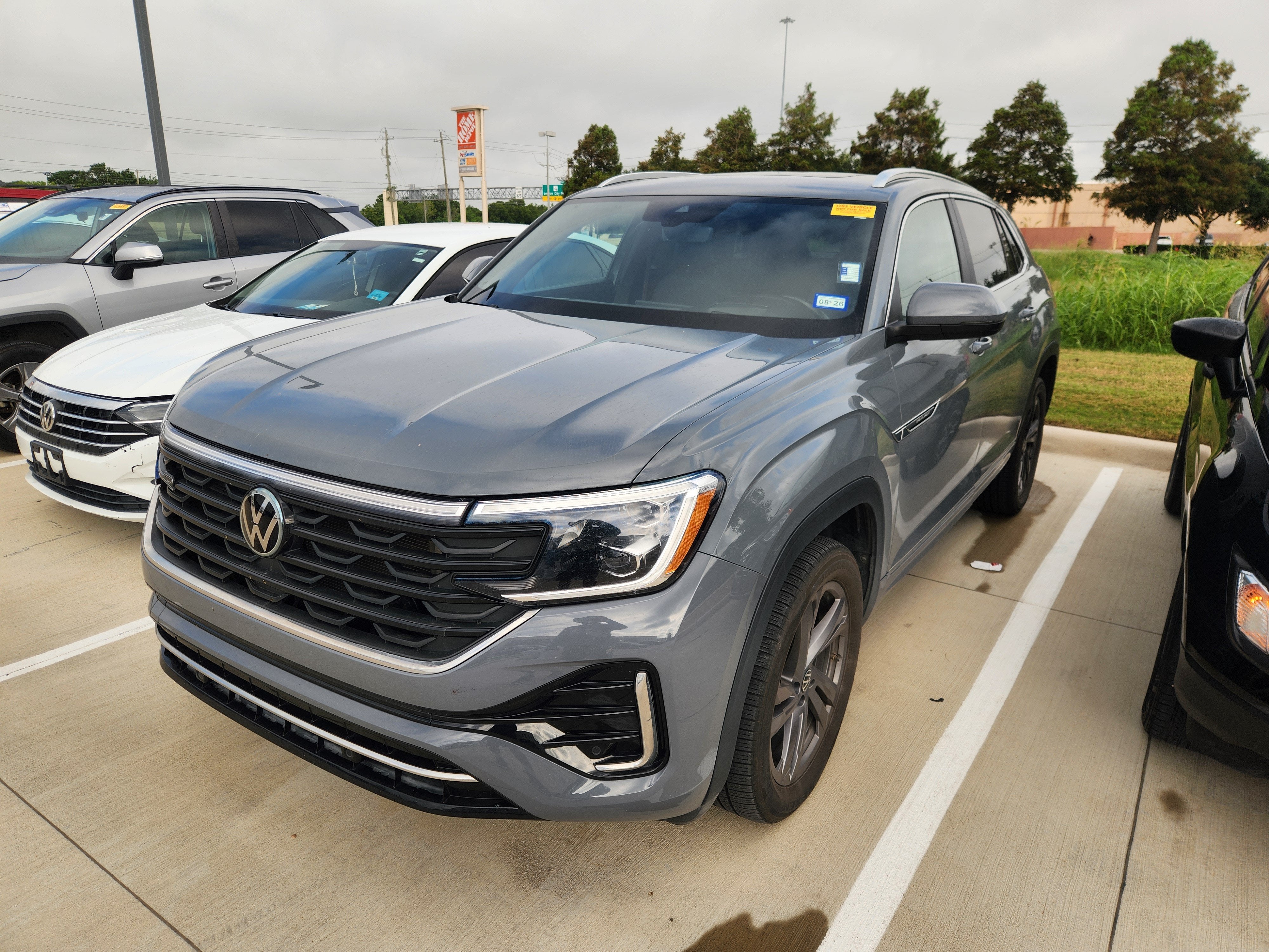 2024 Volkswagen Atlas Cross Sport 2.0T SEL R-Line