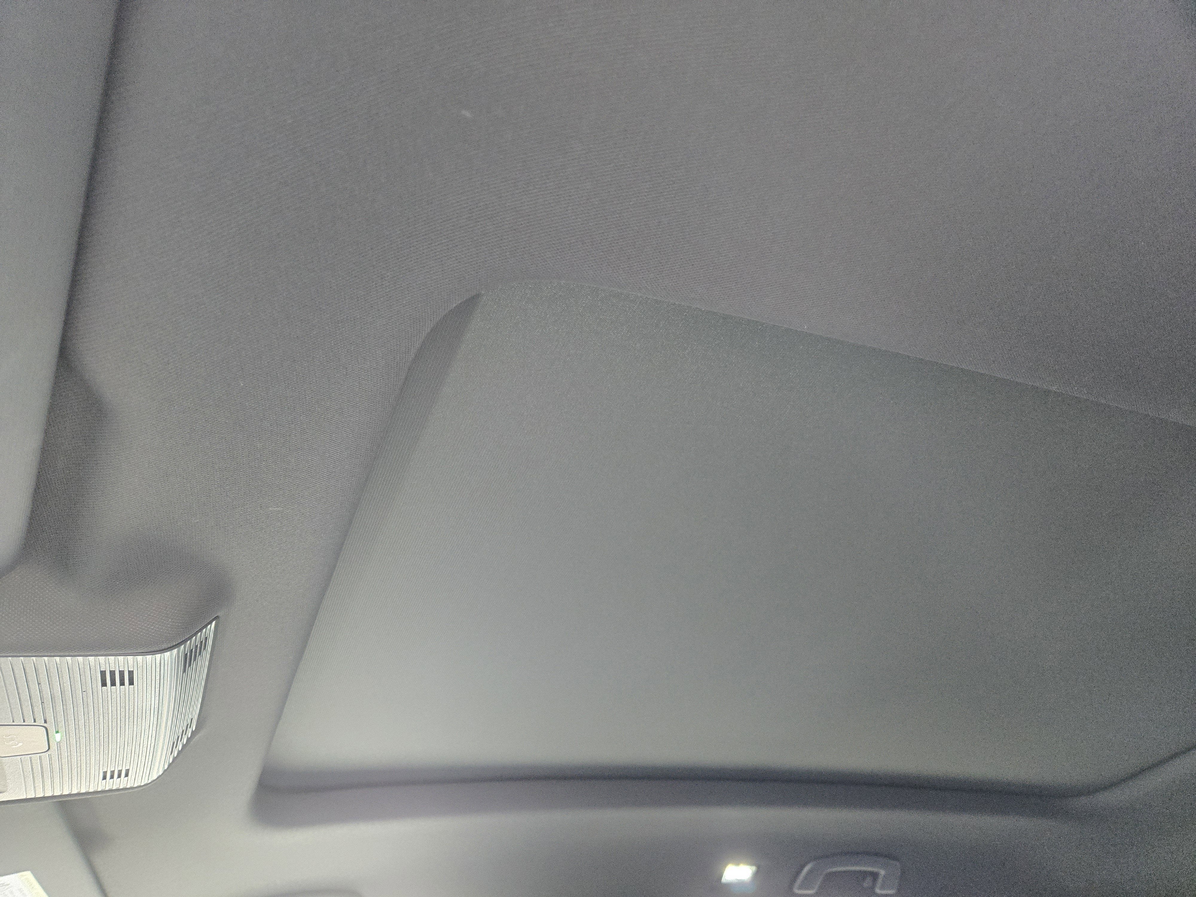 2026 Volkswagen Atlas Cross Sport 2.0T SEL