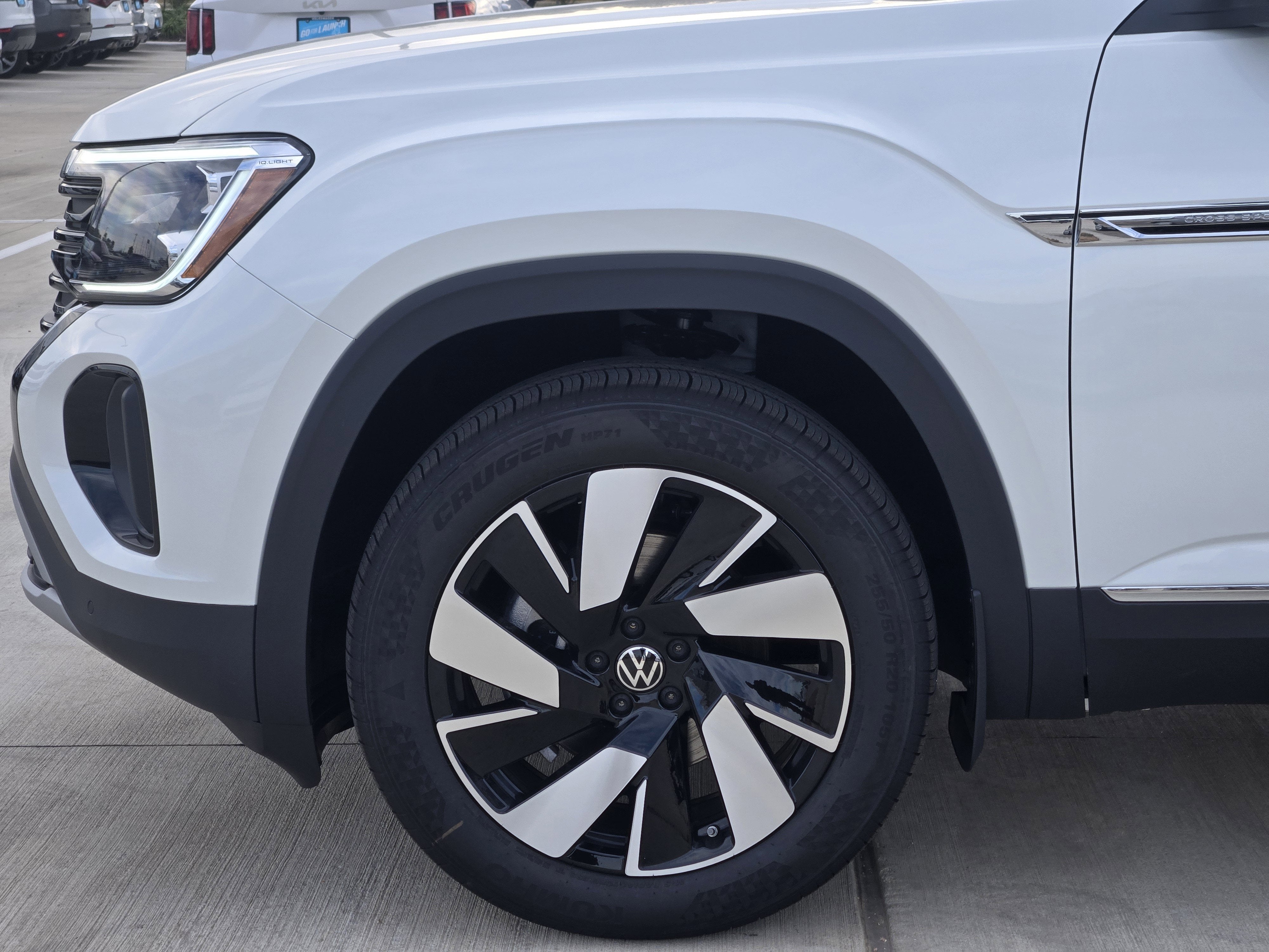 2026 Volkswagen Atlas Cross Sport 2.0T SEL