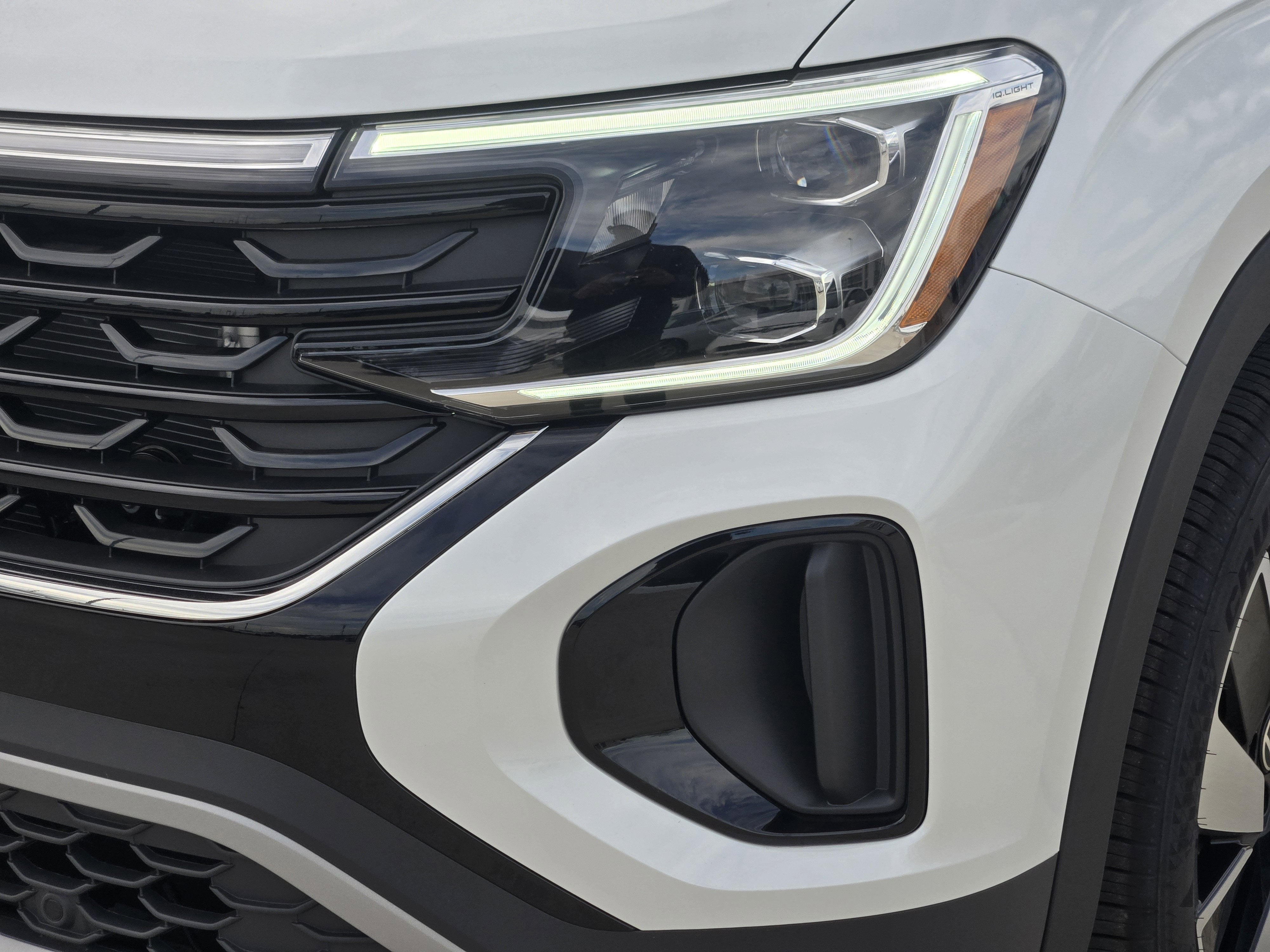 2026 Volkswagen Atlas Cross Sport 2.0T SEL