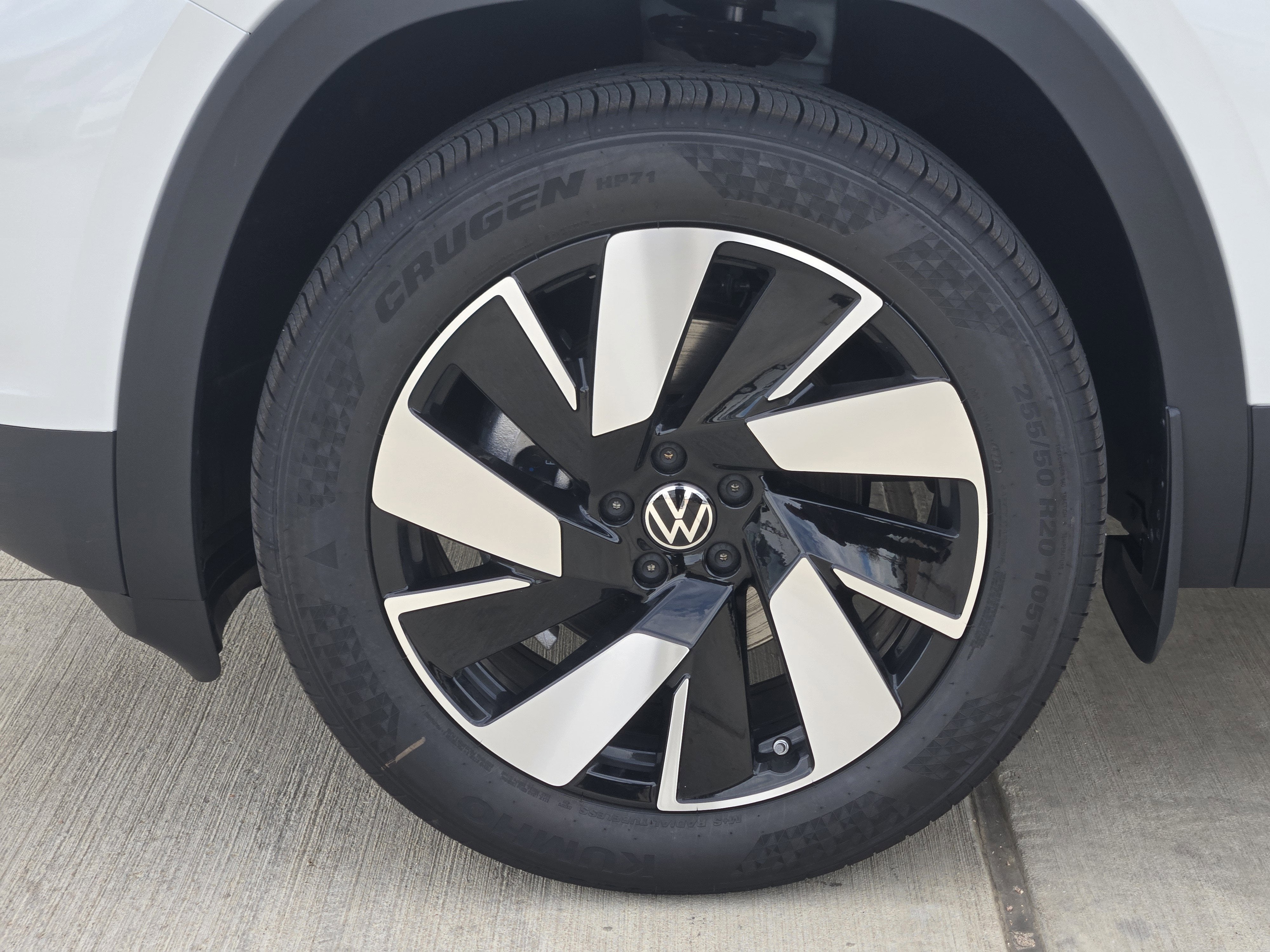 2026 Volkswagen Atlas Cross Sport 2.0T SEL